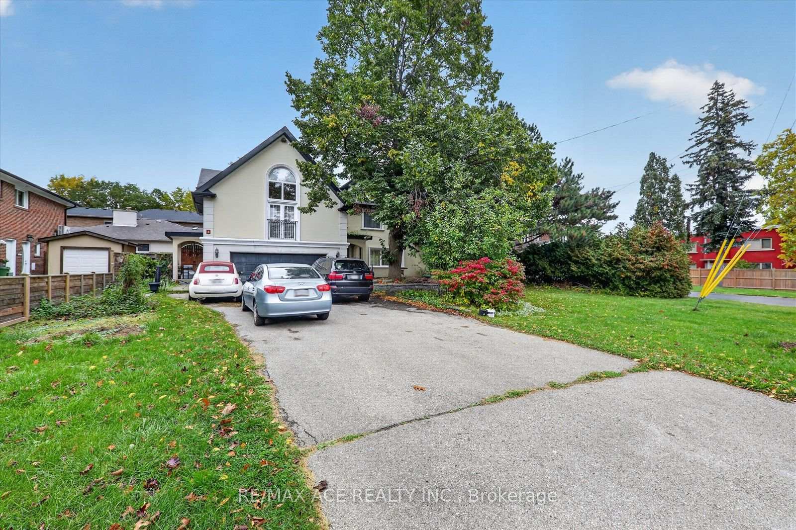 Photo 2 of Unit Main, 3 Larwood Boulevard, Scarborough, Cliffcrest — HOMEH