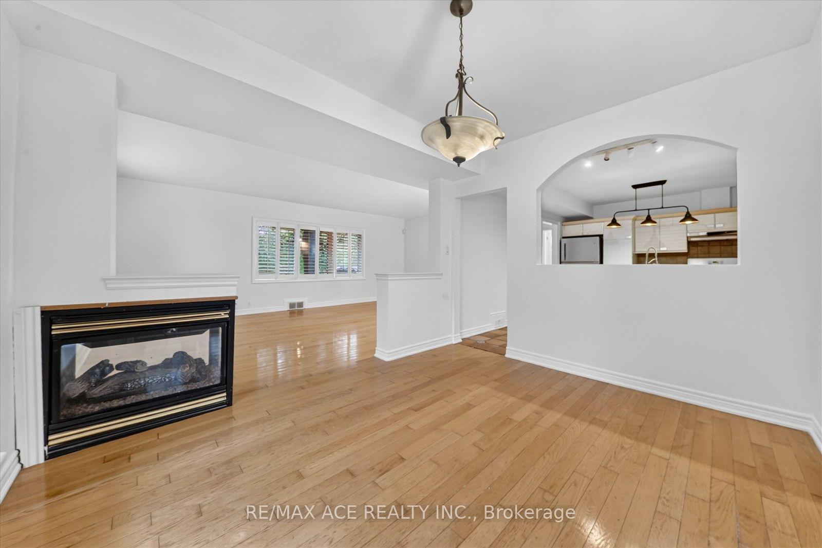 Photo 12 of Unit Main, 3 Larwood Boulevard, Scarborough, Cliffcrest — HOMEH