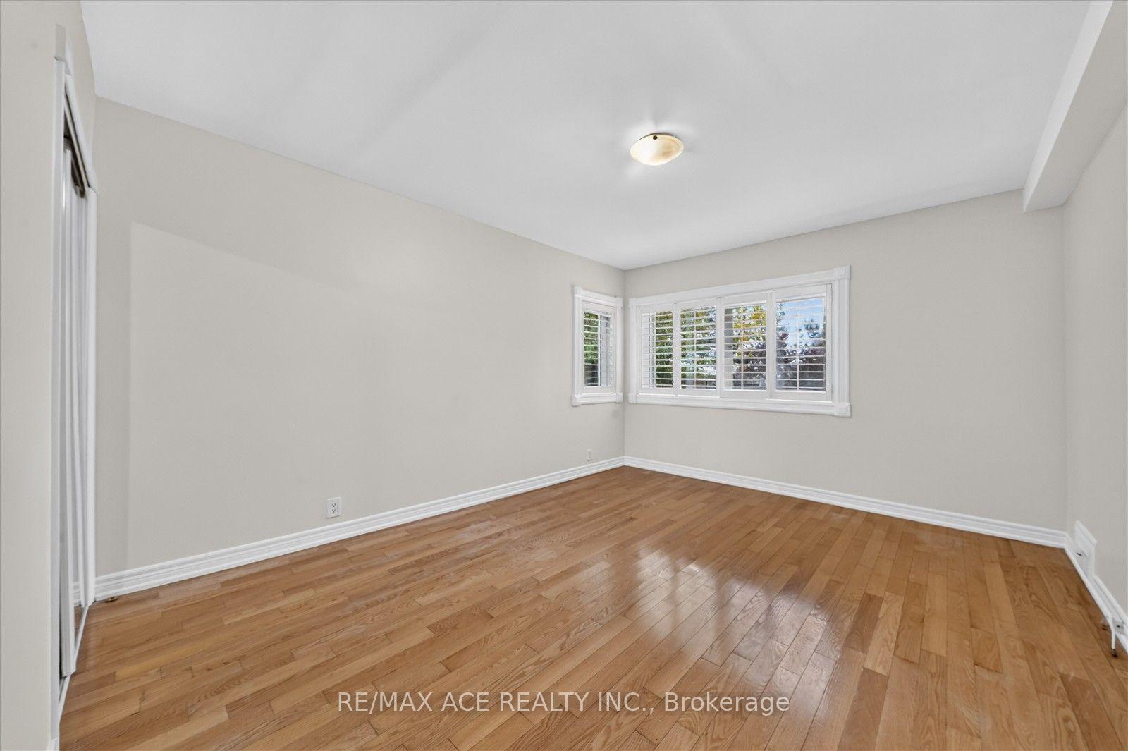 Photo 17 of Unit Main, 3 Larwood Boulevard, Scarborough, Cliffcrest — HOMEH