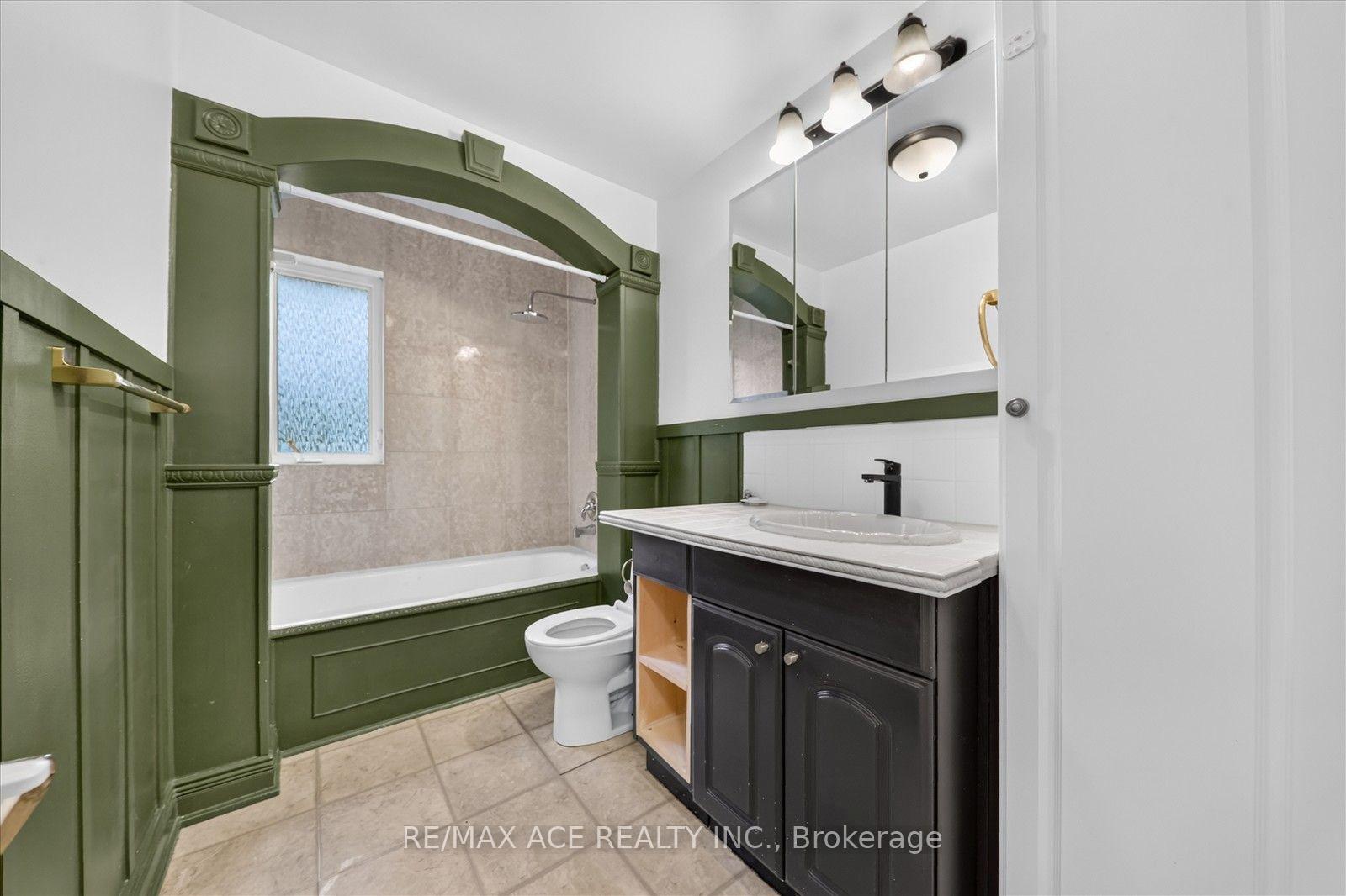 Photo 22 of Unit Main, 3 Larwood Boulevard, Scarborough, Cliffcrest — HOMEH