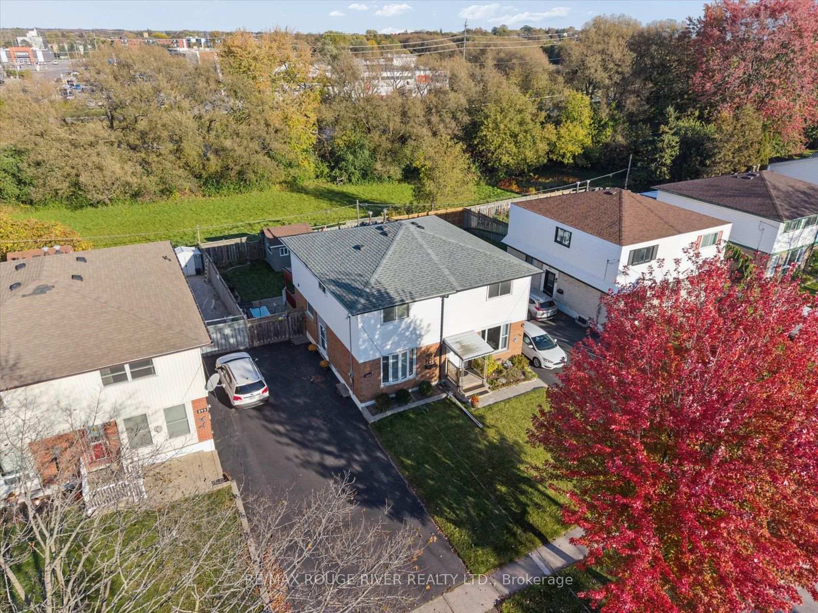 Photo 1 of 297 Durham Court, Oshawa, Vanier — HOMEH