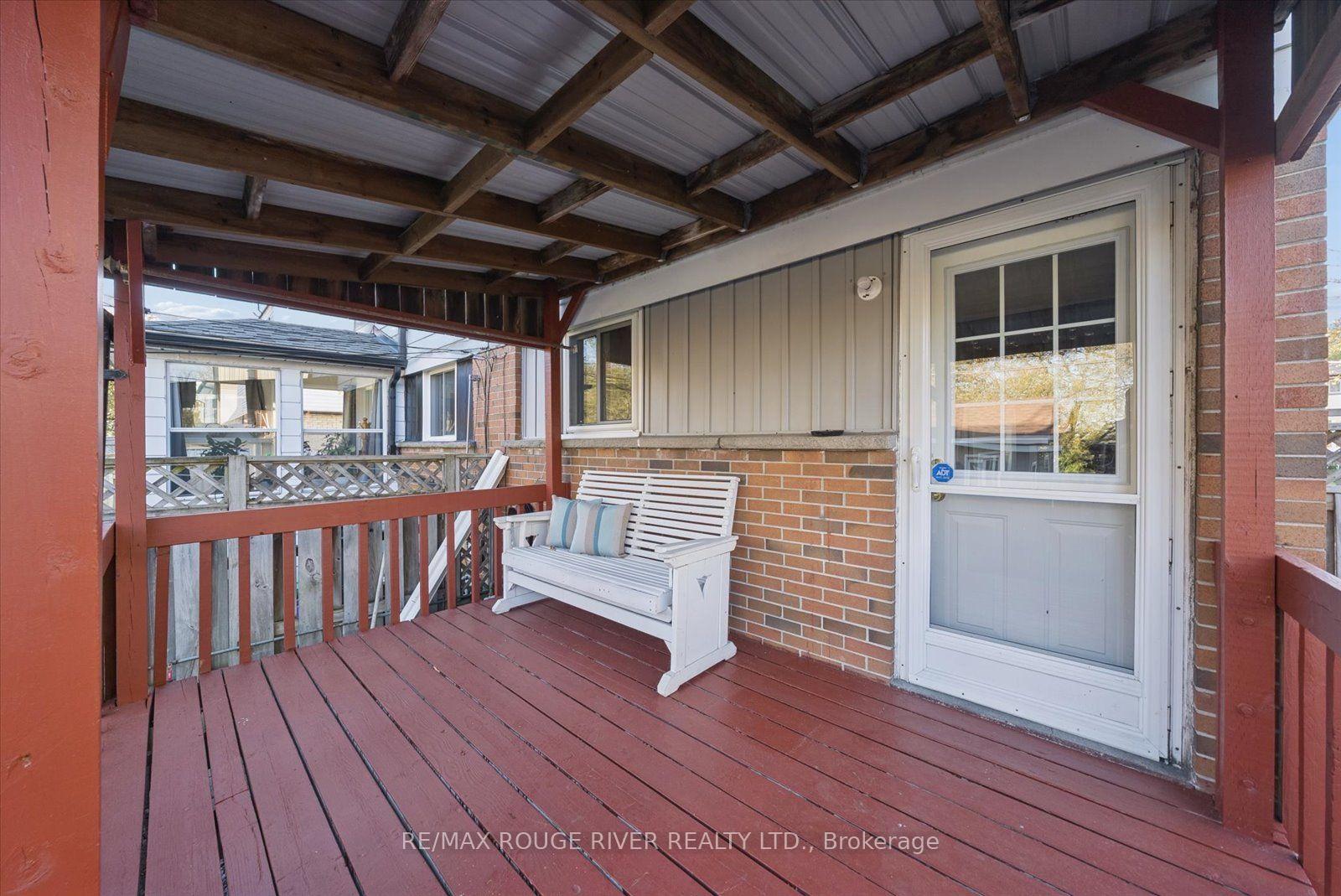 Photo 27 of 297 Durham Court, Oshawa, Vanier — HOMEH