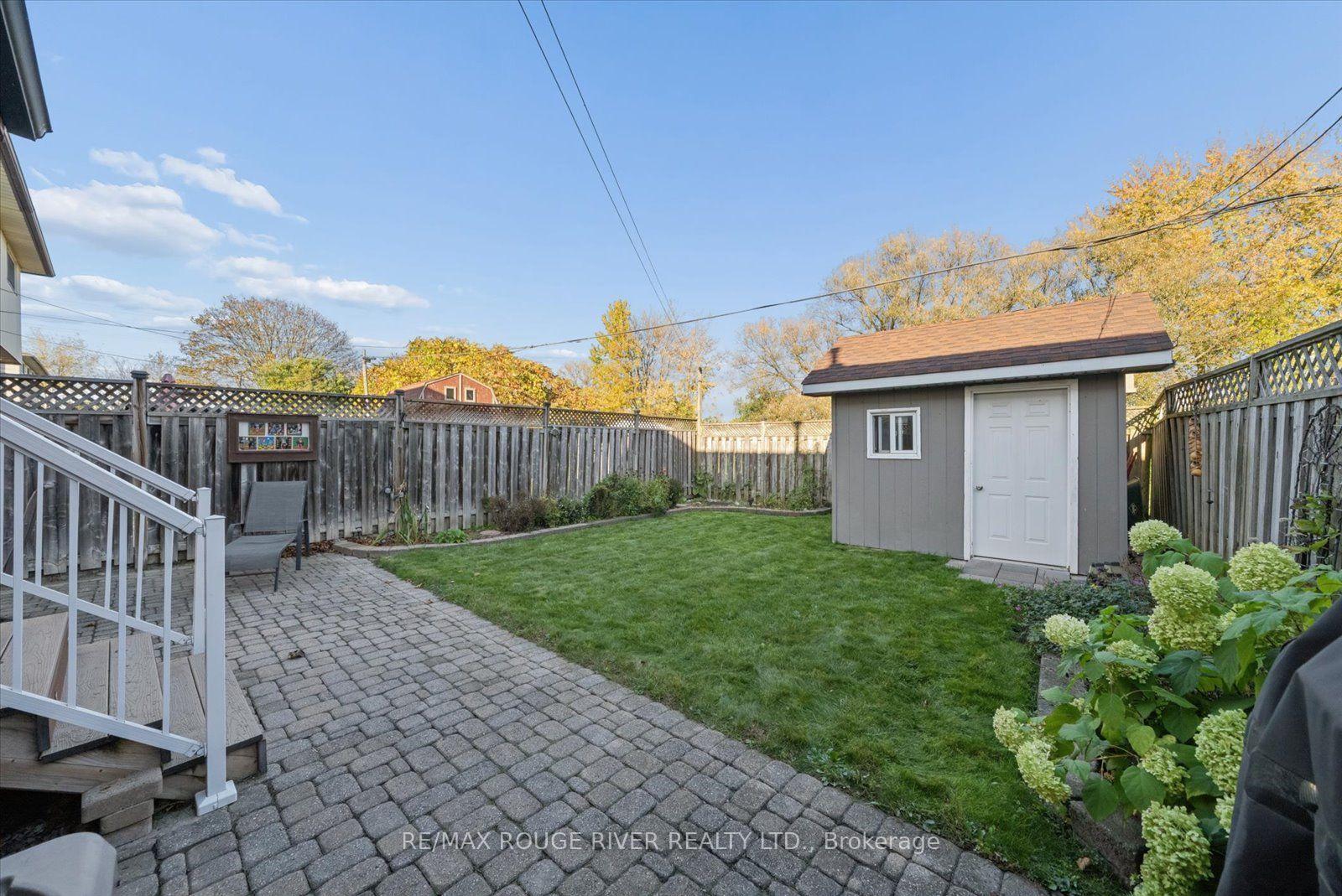 Photo 31 of 297 Durham Court, Oshawa, Vanier — HOMEH