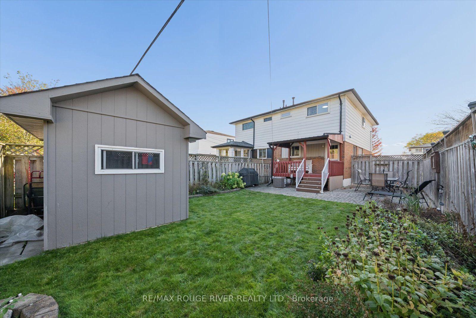 Photo 32 of 297 Durham Court, Oshawa, Vanier — HOMEH