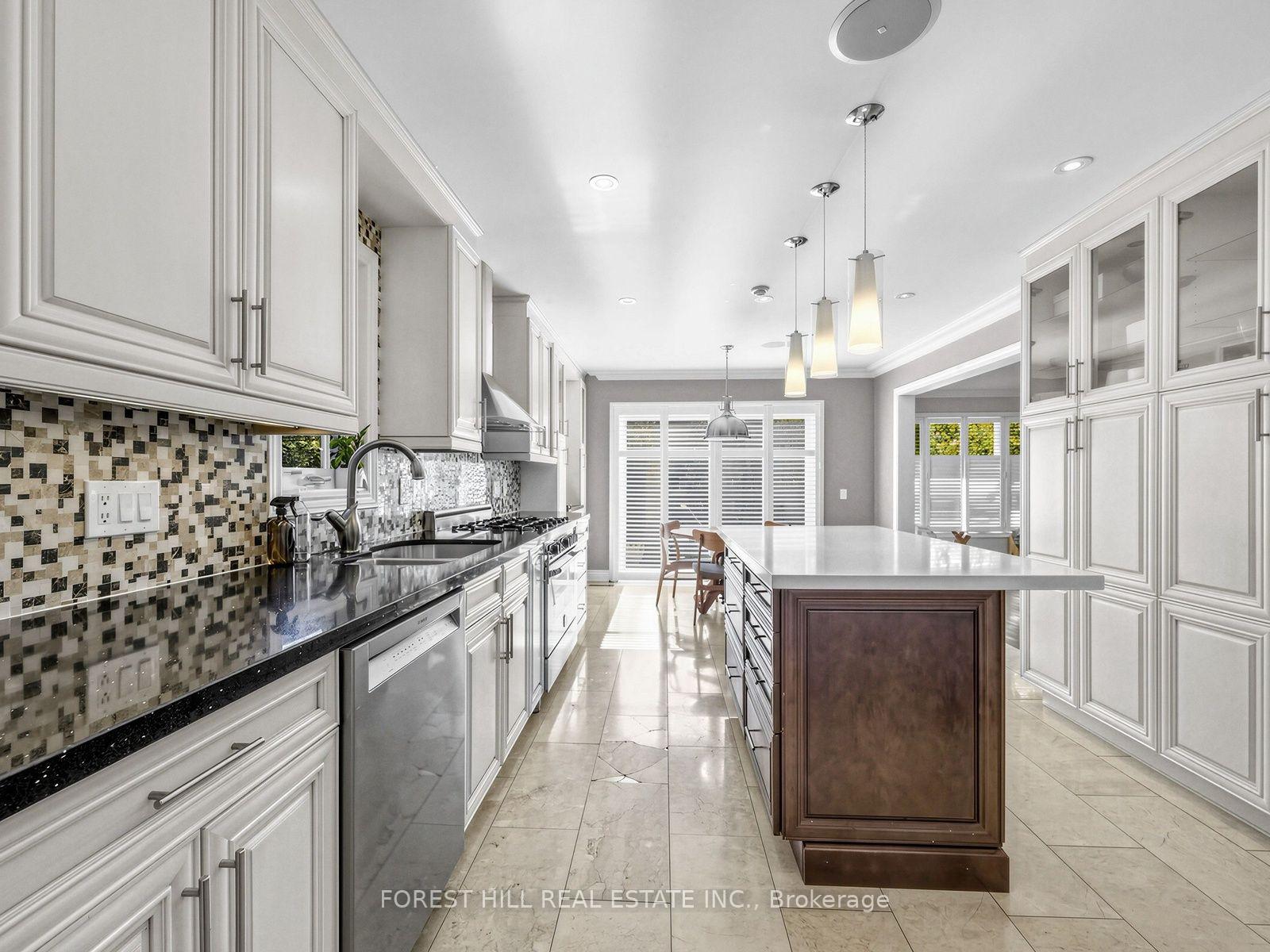 Photo 18 of 481 Cranbrooke Avenue, Toronto, Bedford Park-Nortown — HOMEH