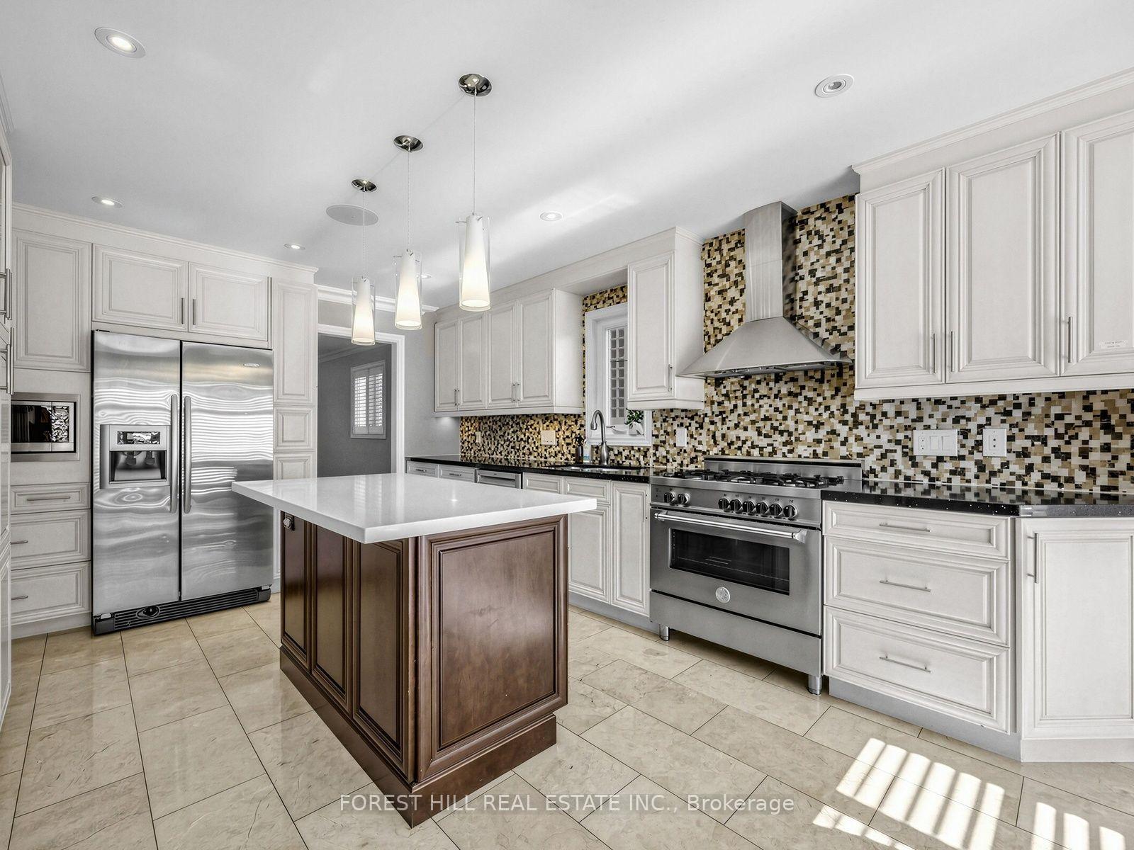 Photo 22 of 481 Cranbrooke Avenue, Toronto, Bedford Park-Nortown — HOMEH