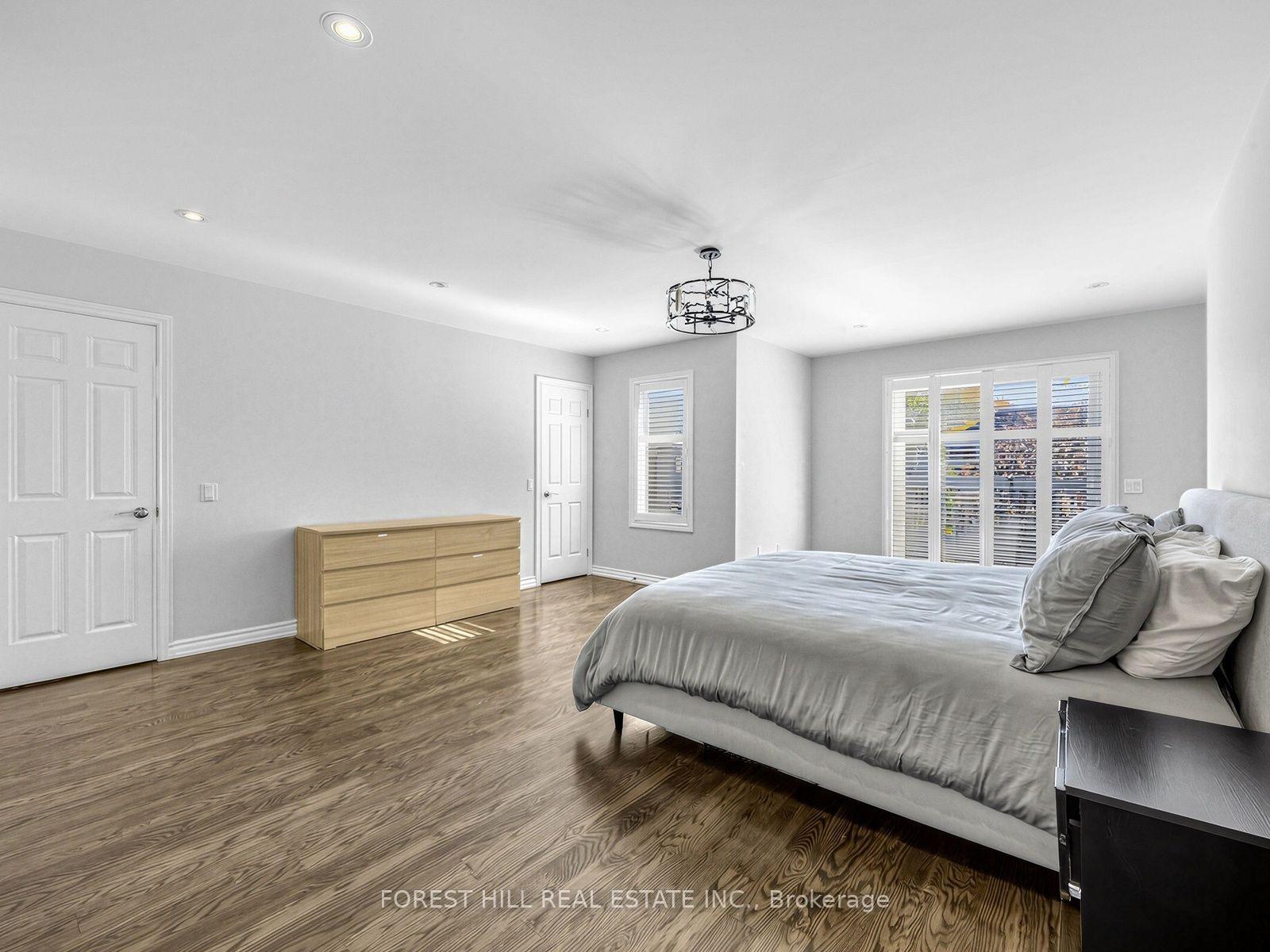 Photo 28 of 481 Cranbrooke Avenue, Toronto, Bedford Park-Nortown — HOMEH