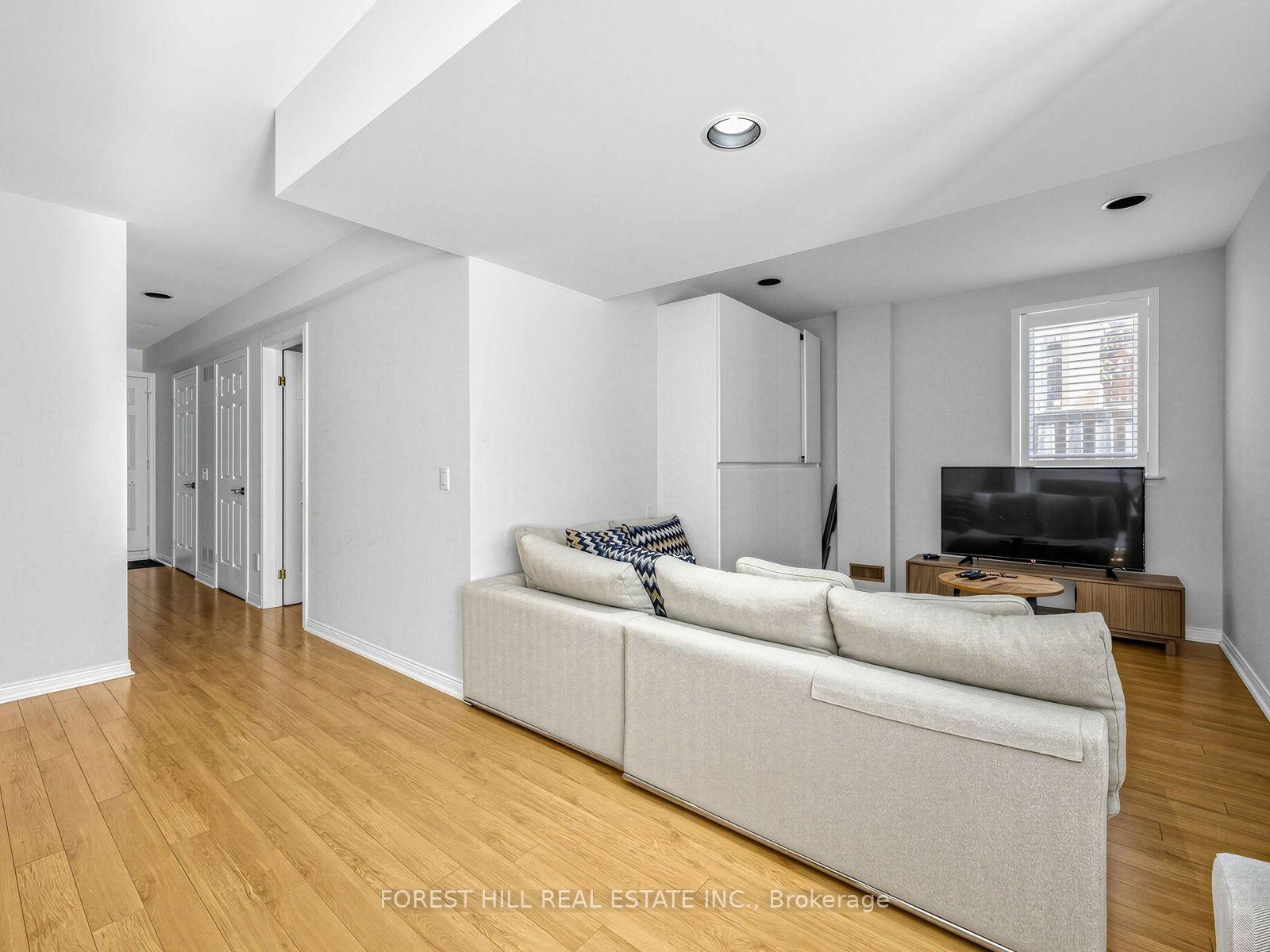 Photo 42 of 481 Cranbrooke Avenue, Toronto, Bedford Park-Nortown — HOMEH