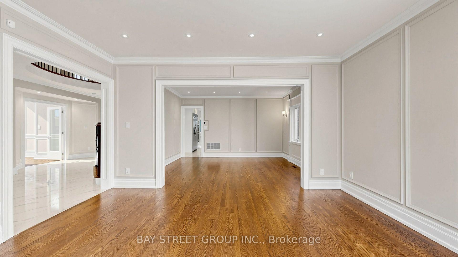 Photo 10 of 50 Lytton Boulevard, Richmond Hill, Bayview Hill — HOMEH