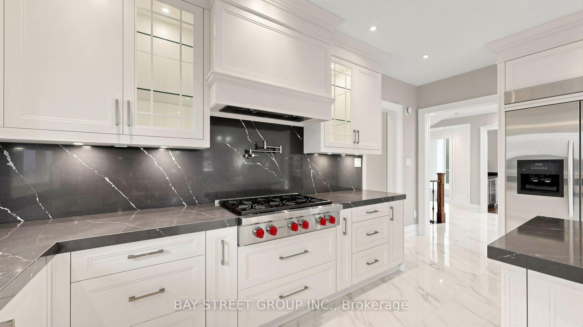 Photo 21 of 50 Lytton Boulevard, Richmond Hill, Bayview Hill — HOMEH