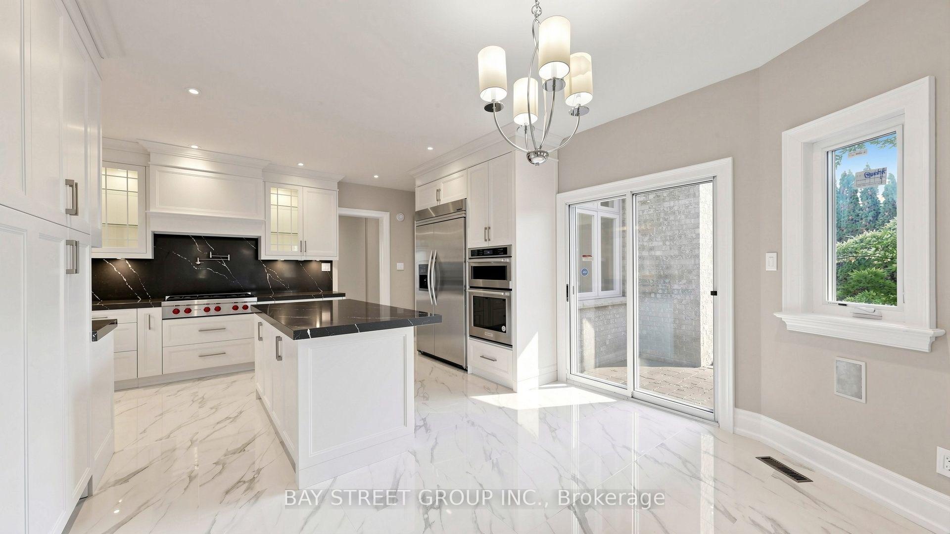 Photo 24 of 50 Lytton Boulevard, Richmond Hill, Bayview Hill — HOMEH
