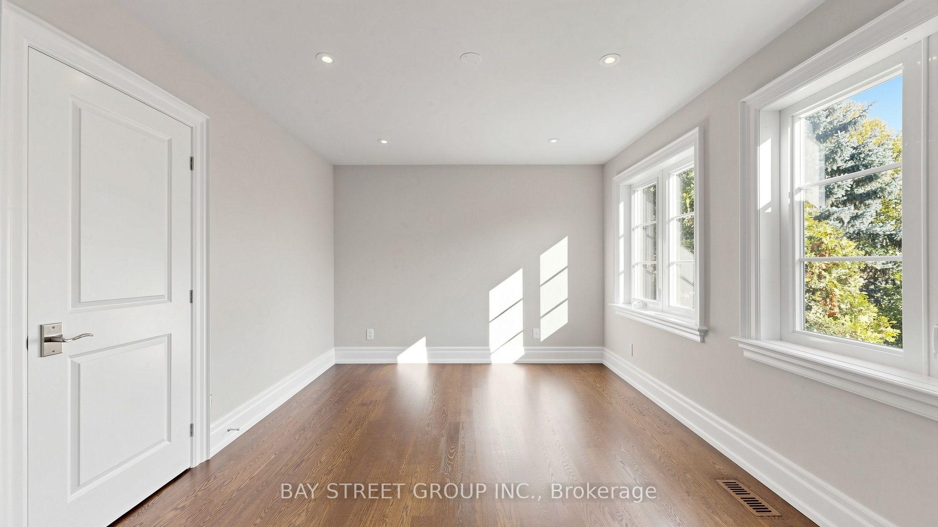 Photo 39 of 50 Lytton Boulevard, Richmond Hill, Bayview Hill — HOMEH