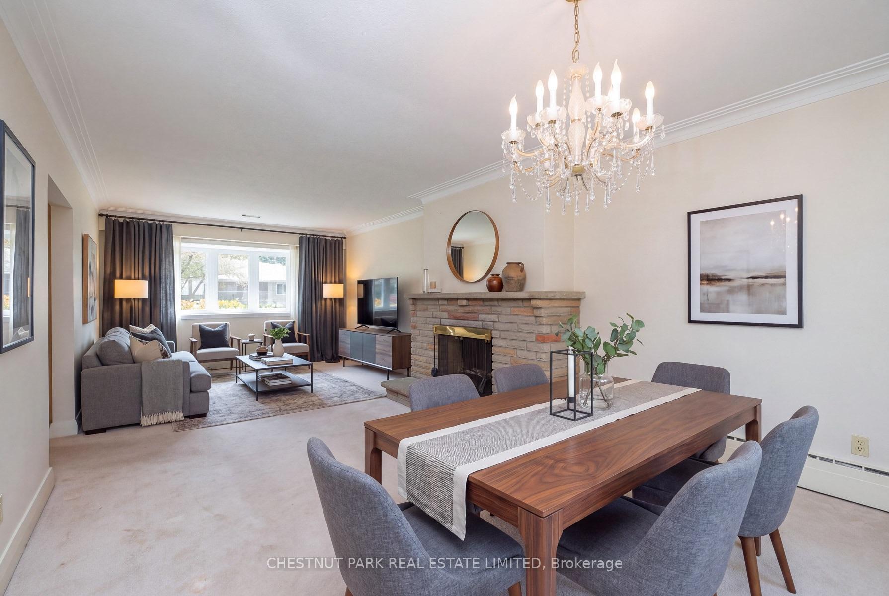 Photo 9 of 20 Strathroy Crescent, Markham, Old Markham Village — HOMEH