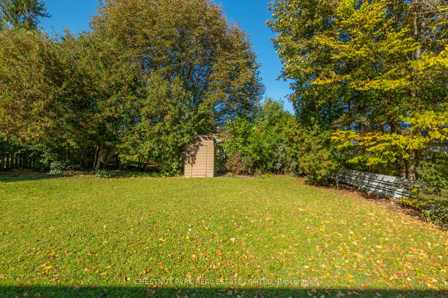 Photo 23 of 20 Strathroy Crescent, Markham, Old Markham Village — HOMEH