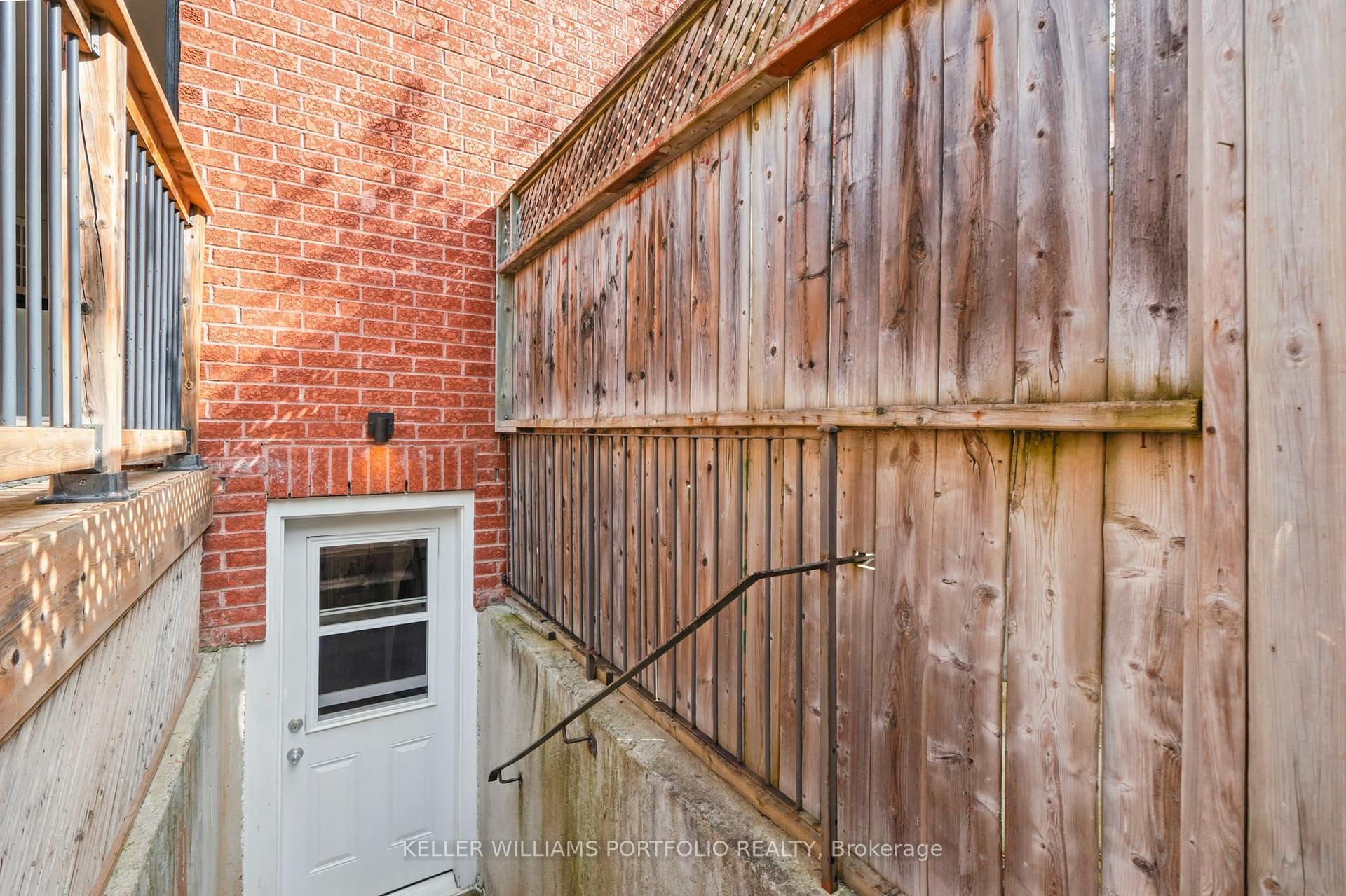 Photo 12 of 78 Osler Street, Toronto, Dovercourt-Wallace Emerson-Junction — HOMEH
