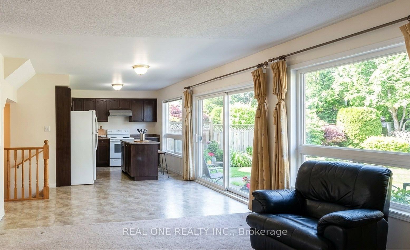 Photo 6 of 209 Blackburn Drive, Brantford, Empire South — HOMEH
