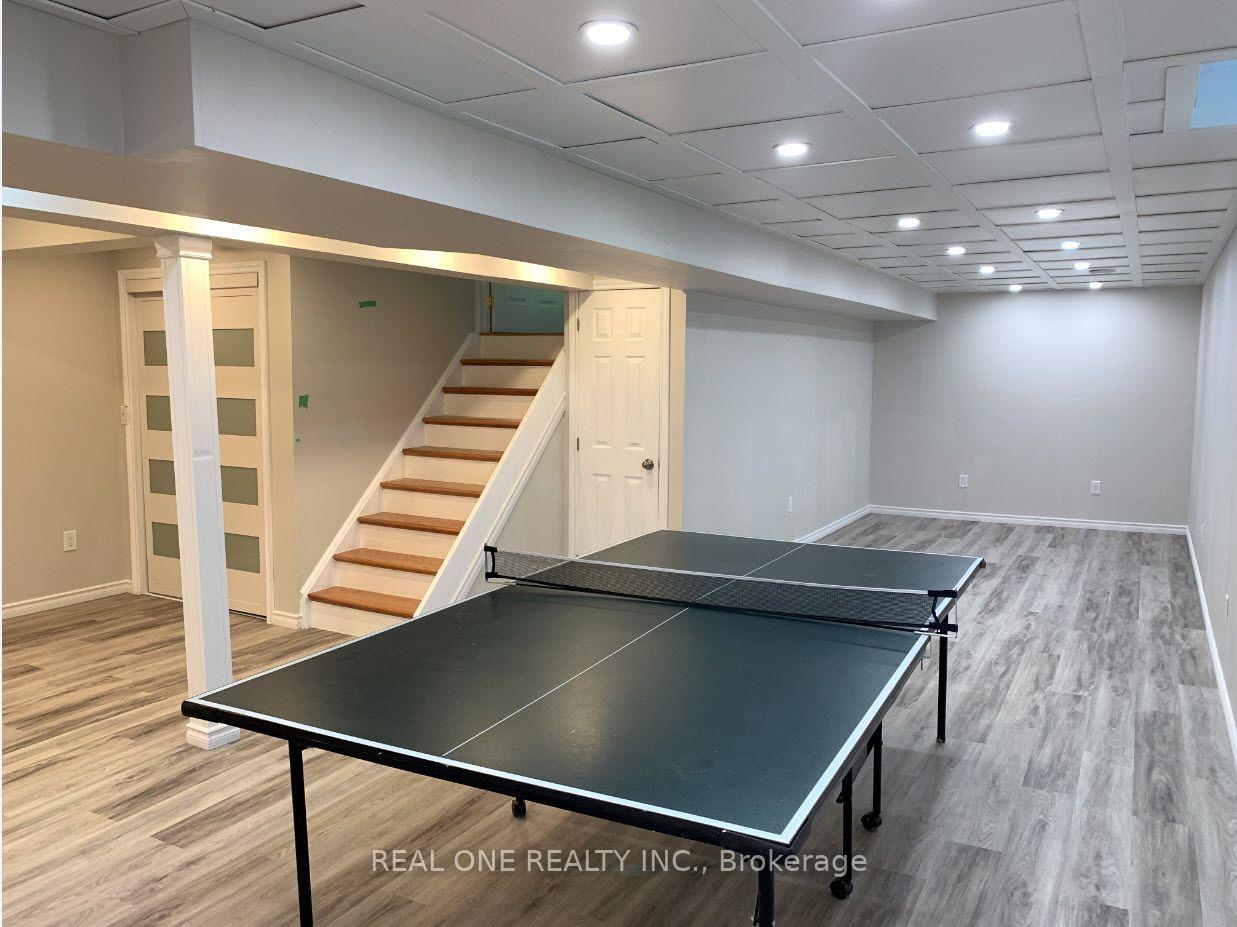 Photo 14 of 209 Blackburn Drive, Brantford, Empire South — HOMEH