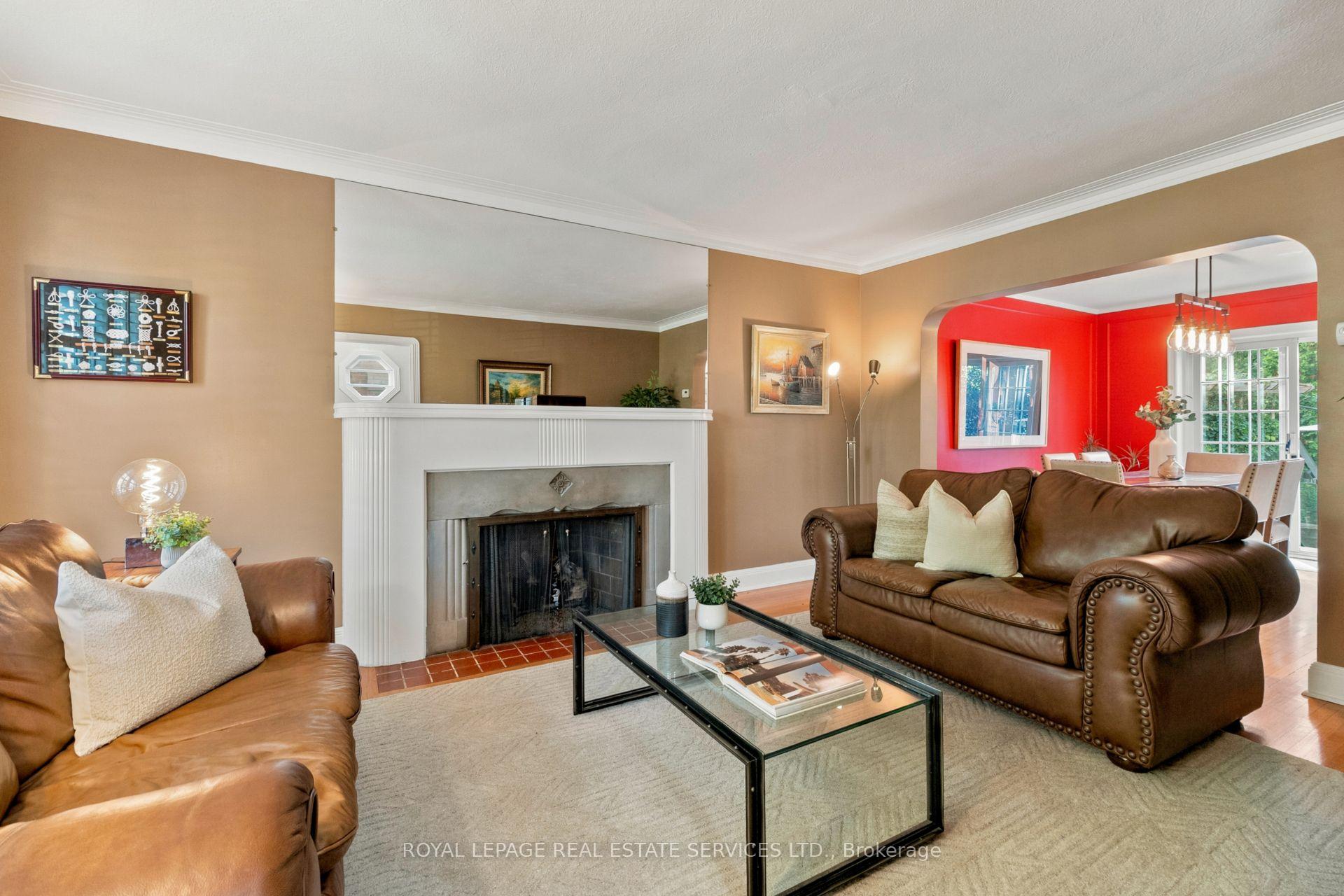 Photo 2 of 64 Cliveden Avenue, Etobicoke, Stonegate-Queensway — HOMEH