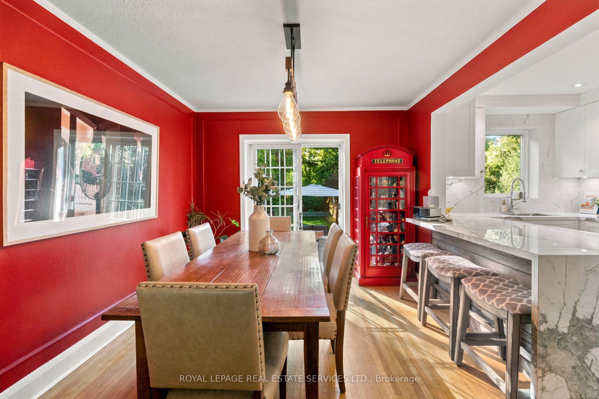 Photo 8 of 64 Cliveden Avenue, Etobicoke, Stonegate-Queensway — HOMEH