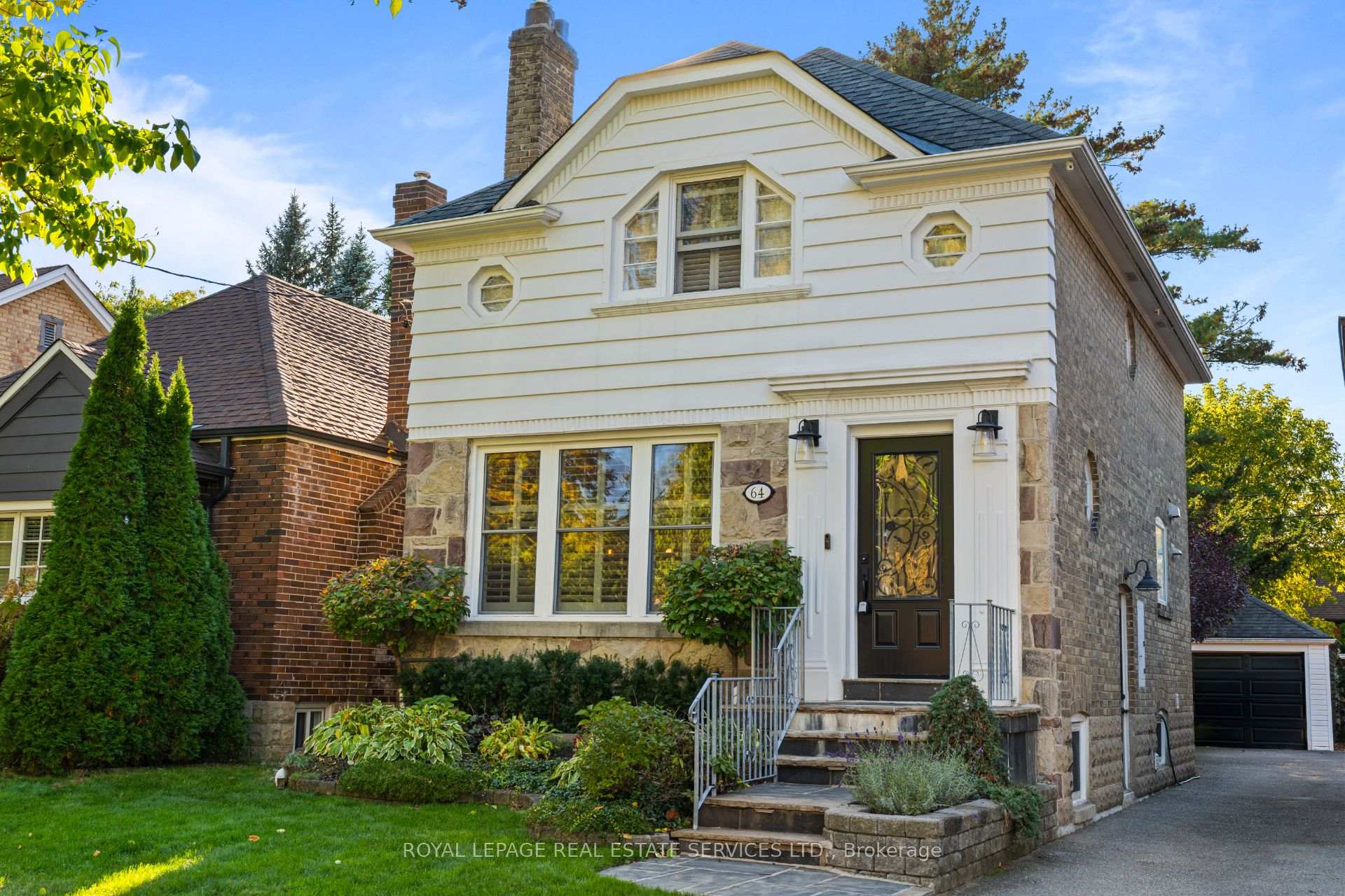 Photo 3 of 64 Cliveden Avenue, Etobicoke, Stonegate-Queensway — HOMEH