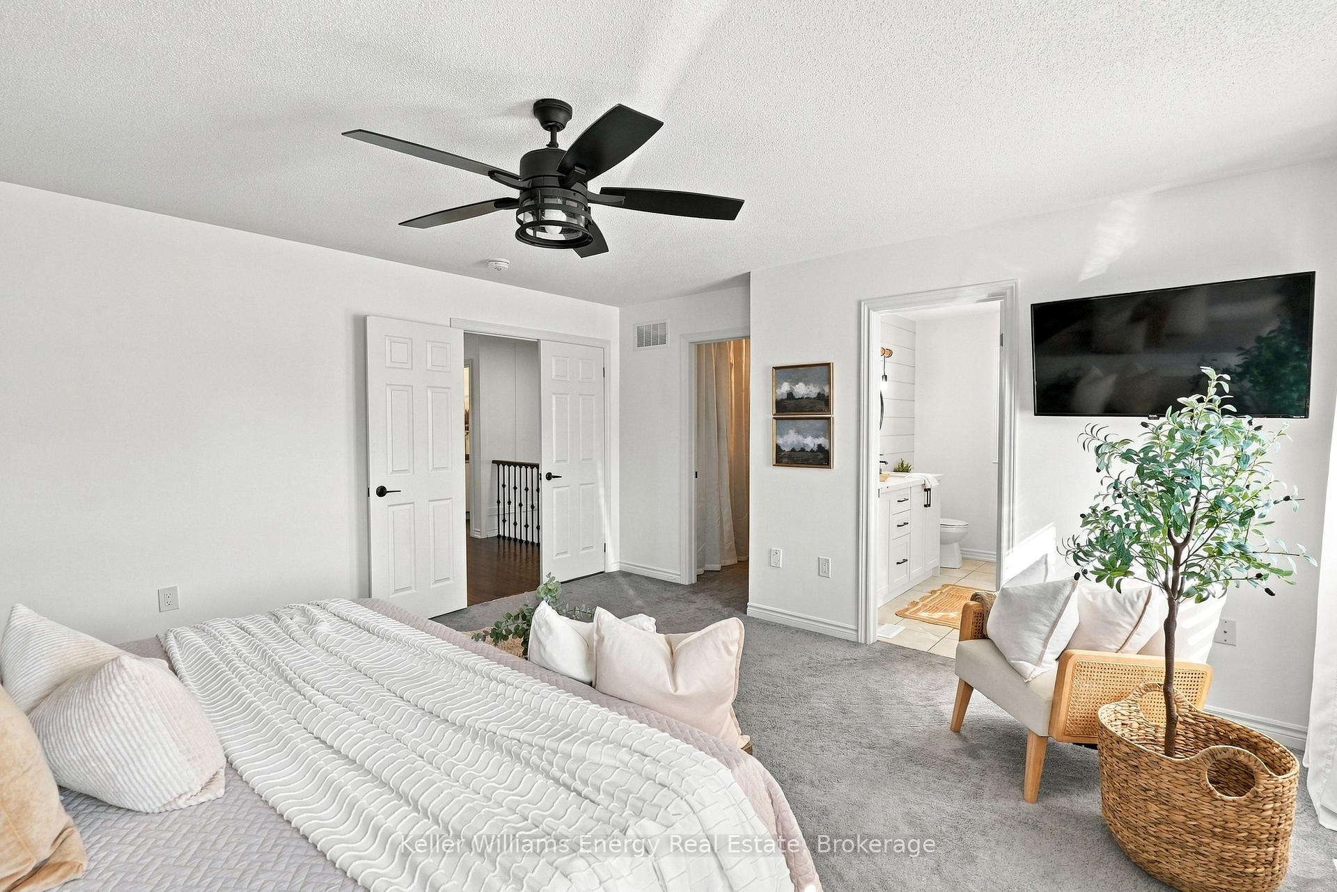 Photo 20 of 165 Douglas Kemp Crescent, Clarington, Bowmanville — HOMEH