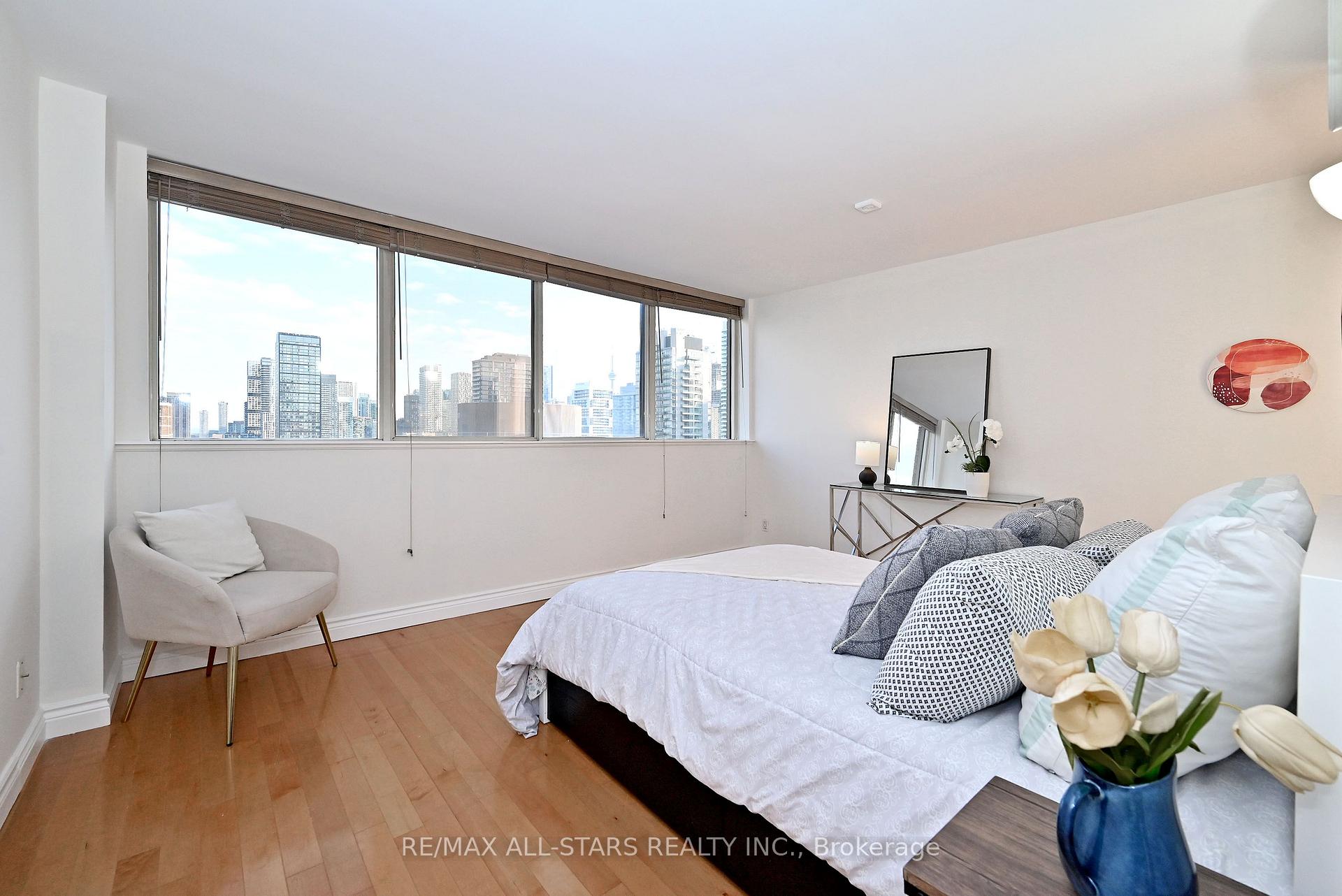 Photo 17 of Unit 2112, 15 Maitland Place, Toronto, Cabbagetown-South St. James Town — HOMEH