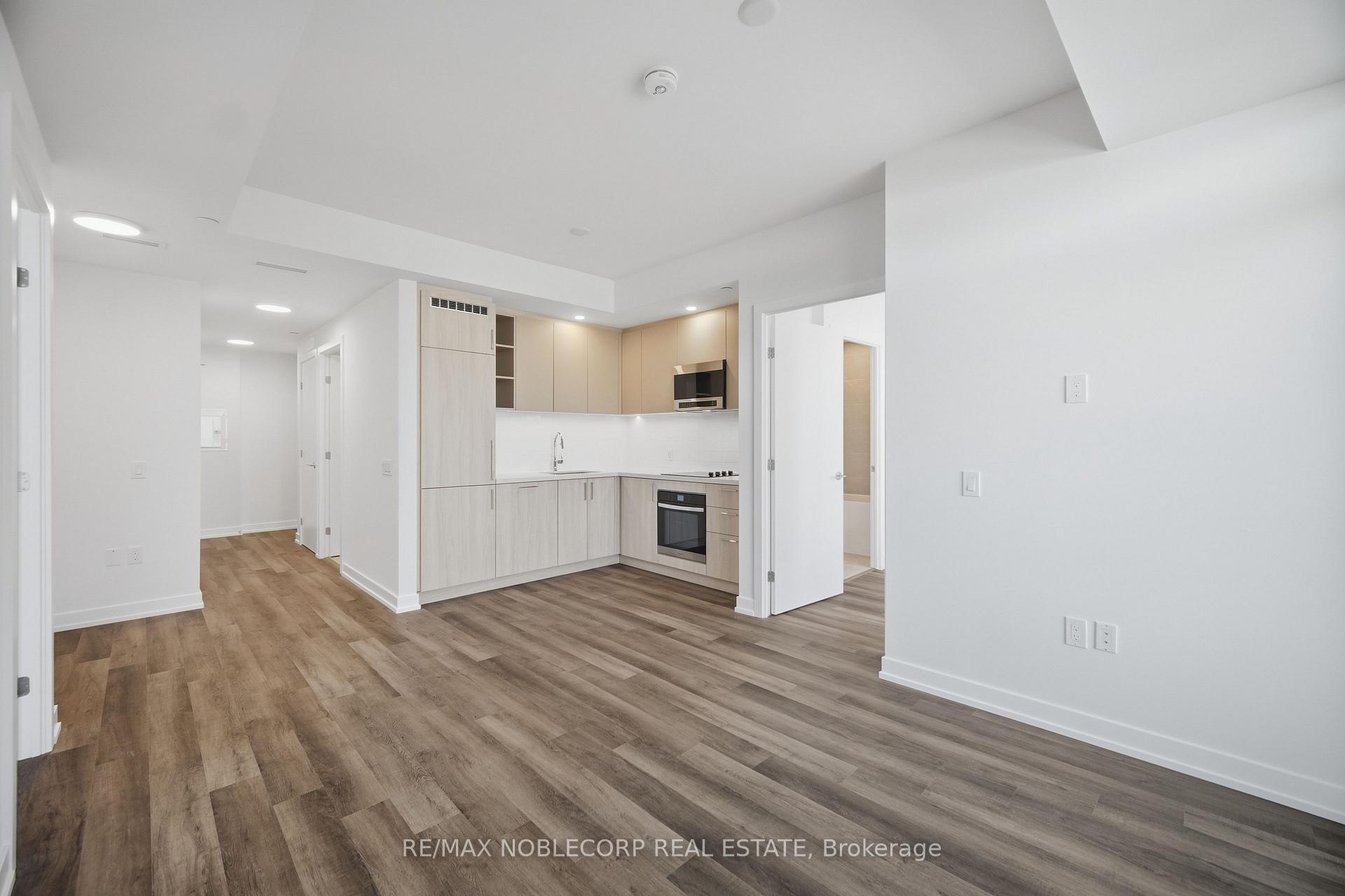 Photo 11 of Unit 2501, 5 Meadowdale Road, Vaughan, Vaughan Corporate Centre — HOMEH