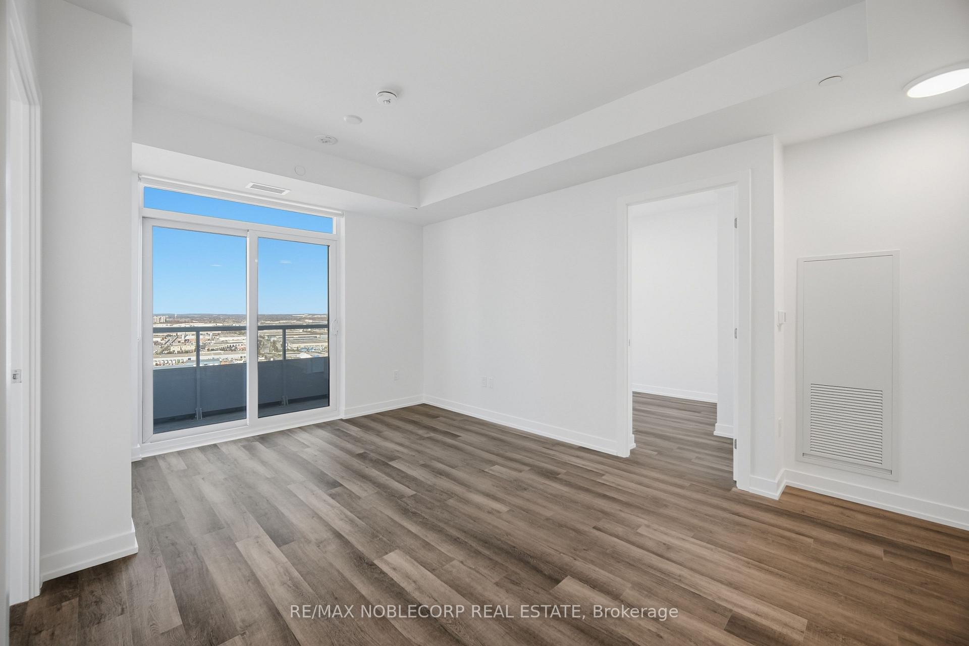 Photo 15 of Unit 2501, 5 Meadowdale Road, Vaughan, Vaughan Corporate Centre — HOMEH