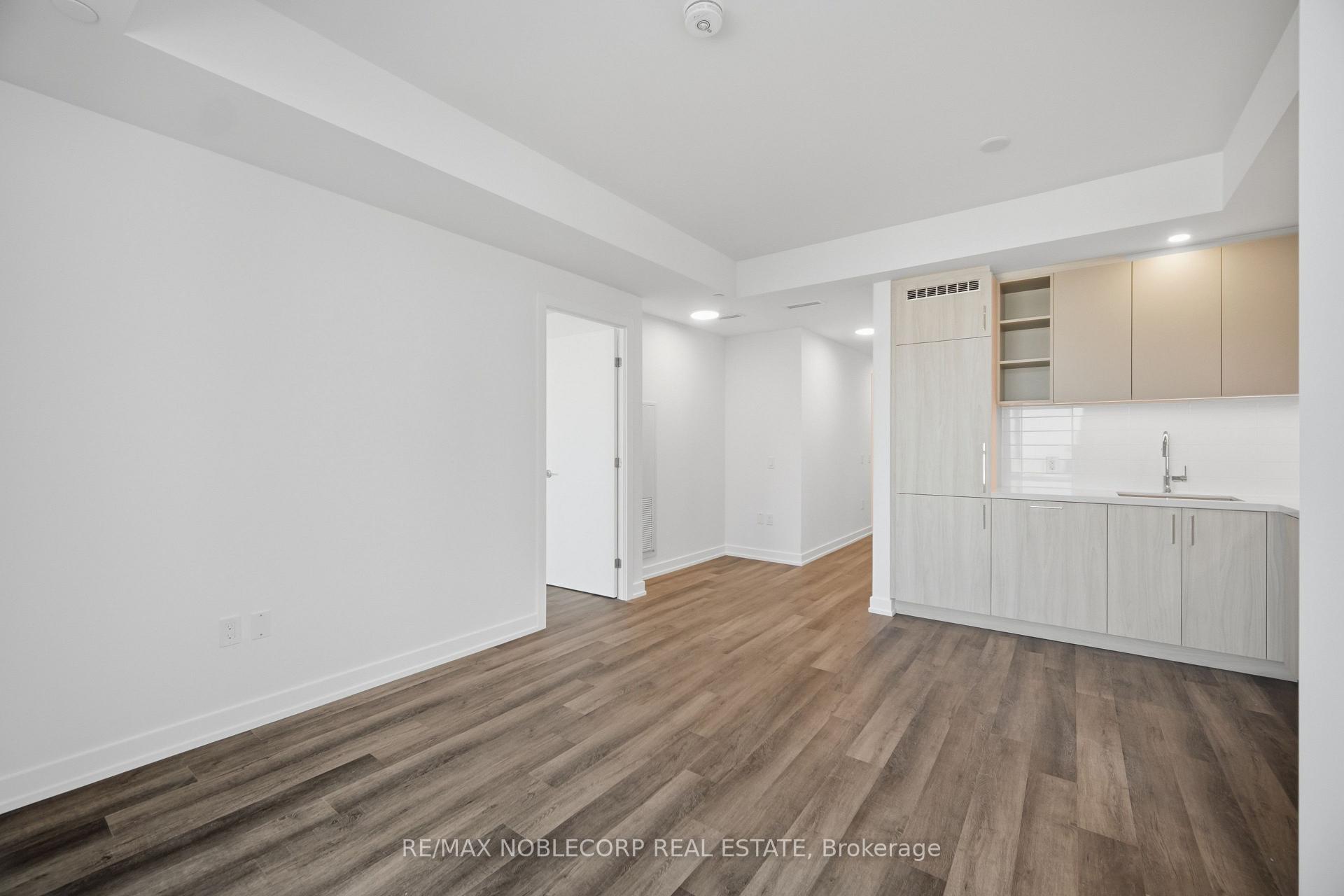 Photo 13 of Unit 2501, 5 Meadowdale Road, Vaughan, Vaughan Corporate Centre — HOMEH