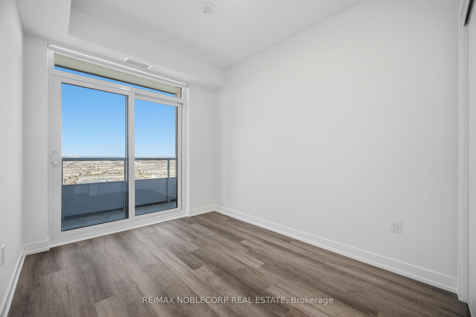 Photo 25 of Unit 2501, 5 Meadowdale Road, Vaughan, Vaughan Corporate Centre — HOMEH