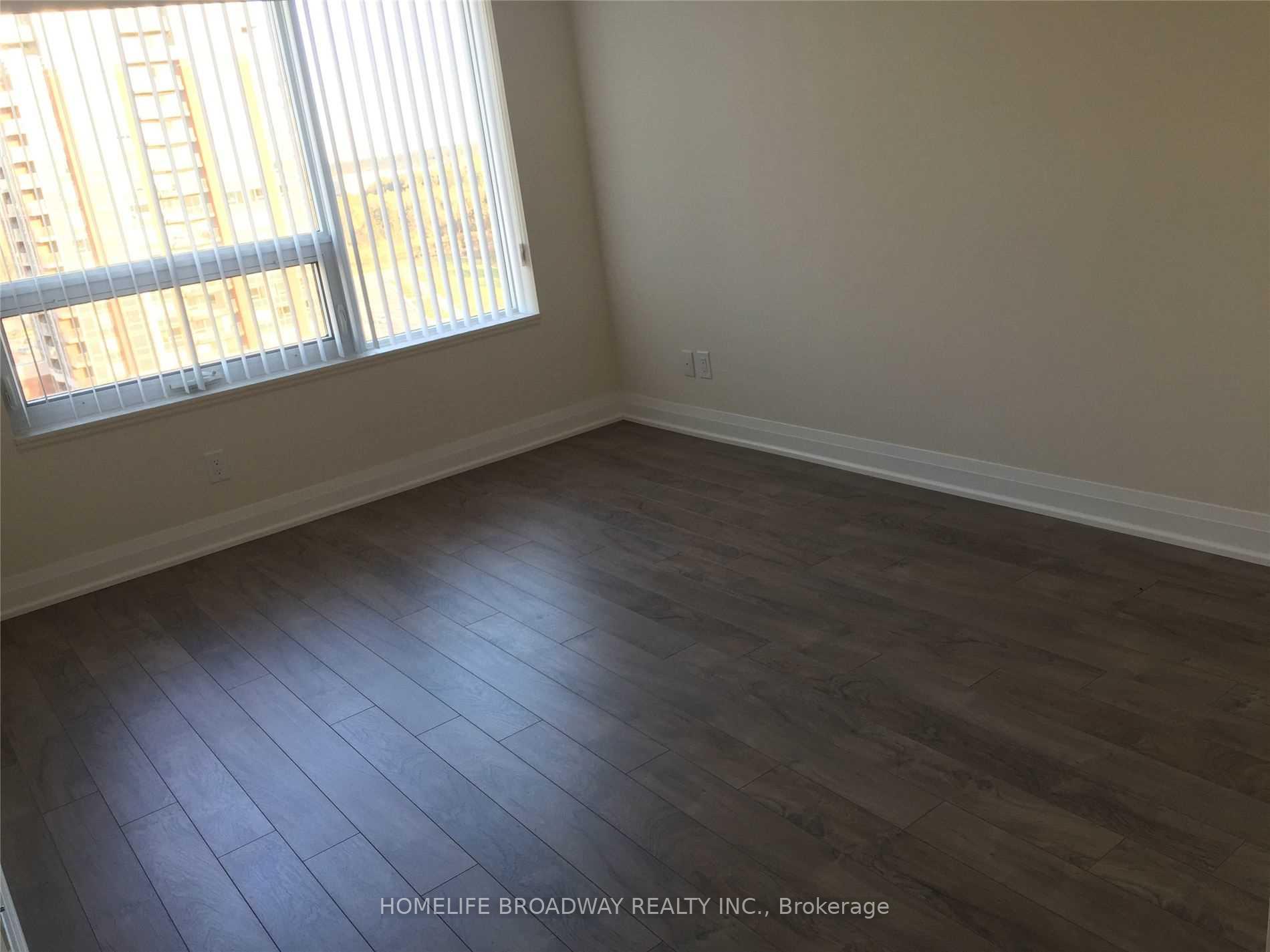 Photo 9 of Unit 1702, 18 Uptown Drive, Markham, Unionville — HOMEH