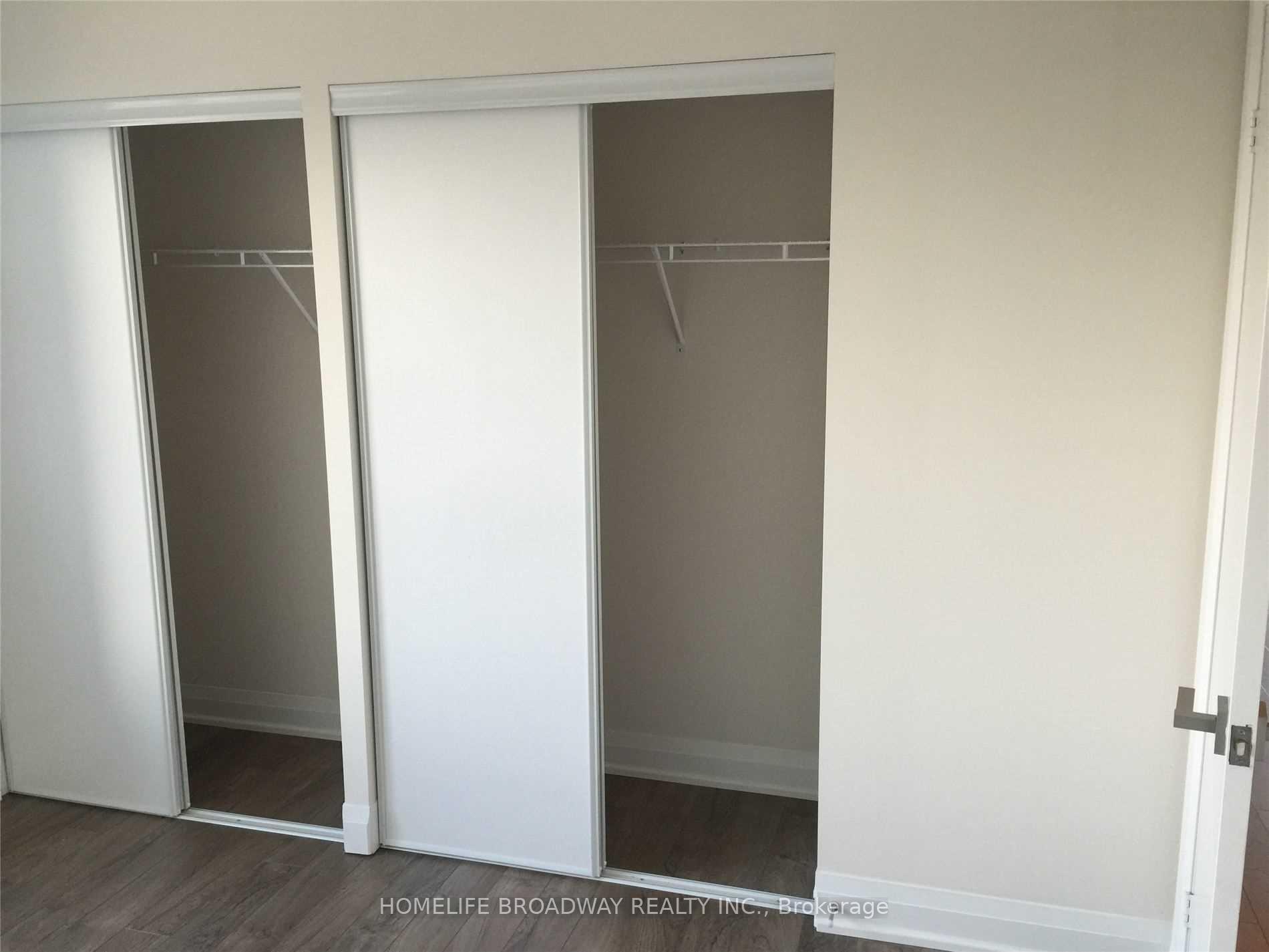 Photo 11 of Unit 1702, 18 Uptown Drive, Markham, Unionville — HOMEH
