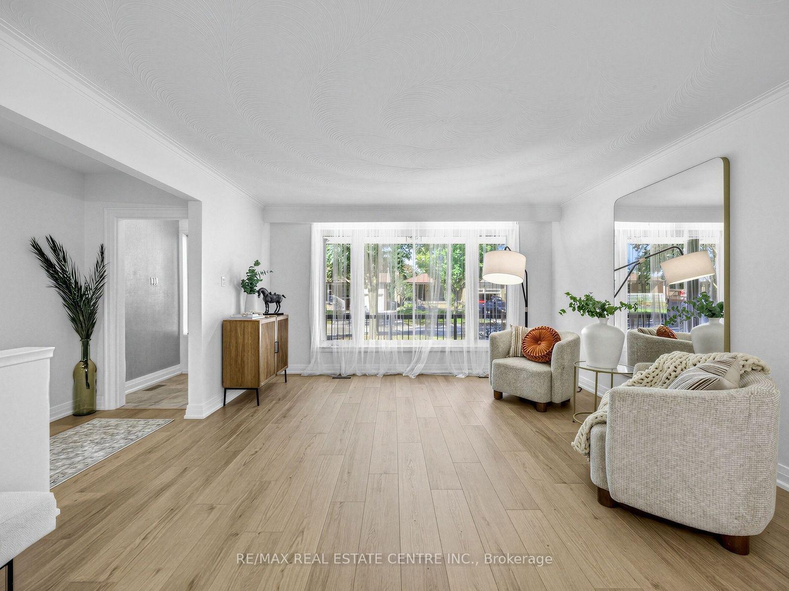 Photo 15 of 2362 Denise Road, Mississauga, Lakeview — HOMEH