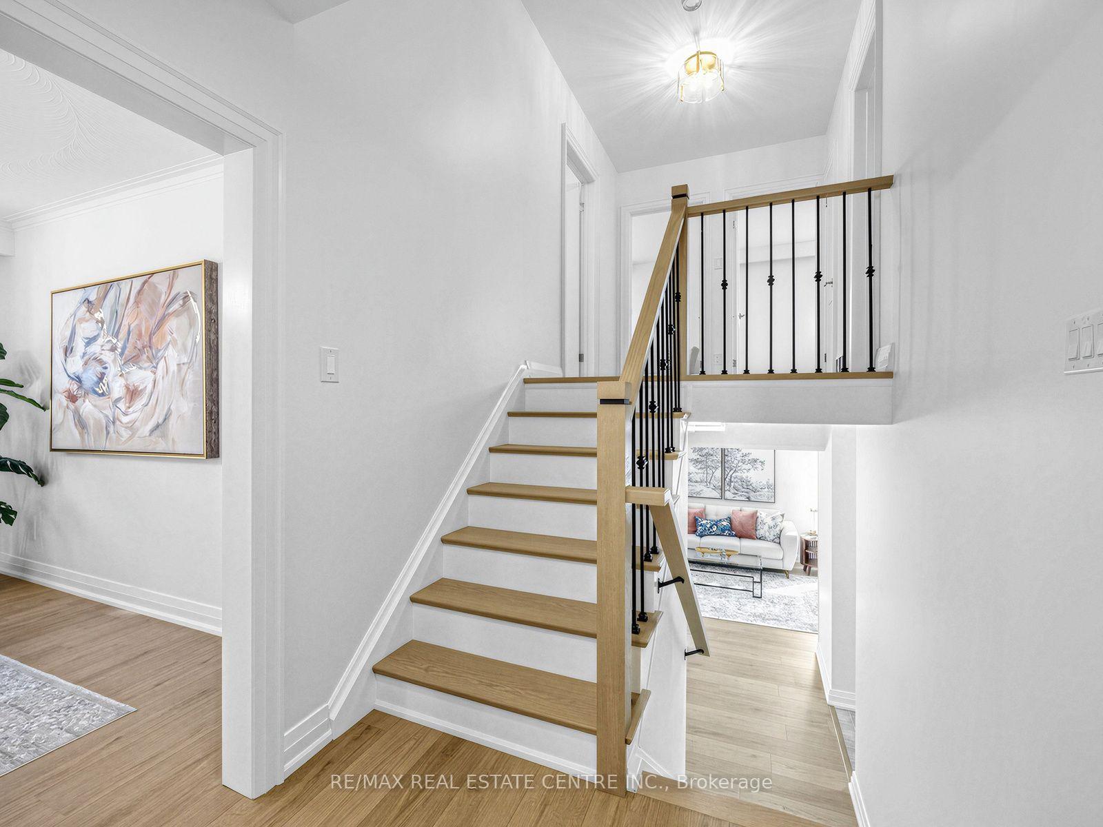 Photo 16 of 2362 Denise Road, Mississauga, Lakeview — HOMEH