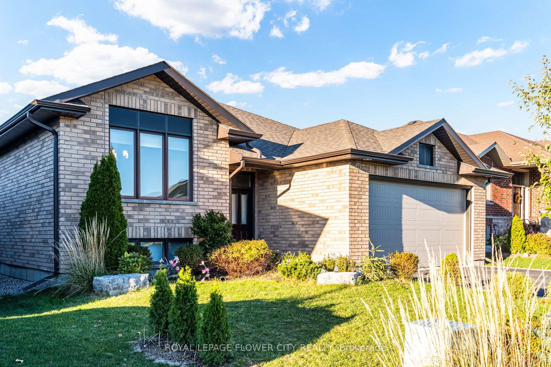 Photo 2 of 44 Liberty Crescent, Quinte West, Murray Ward — HOMEH