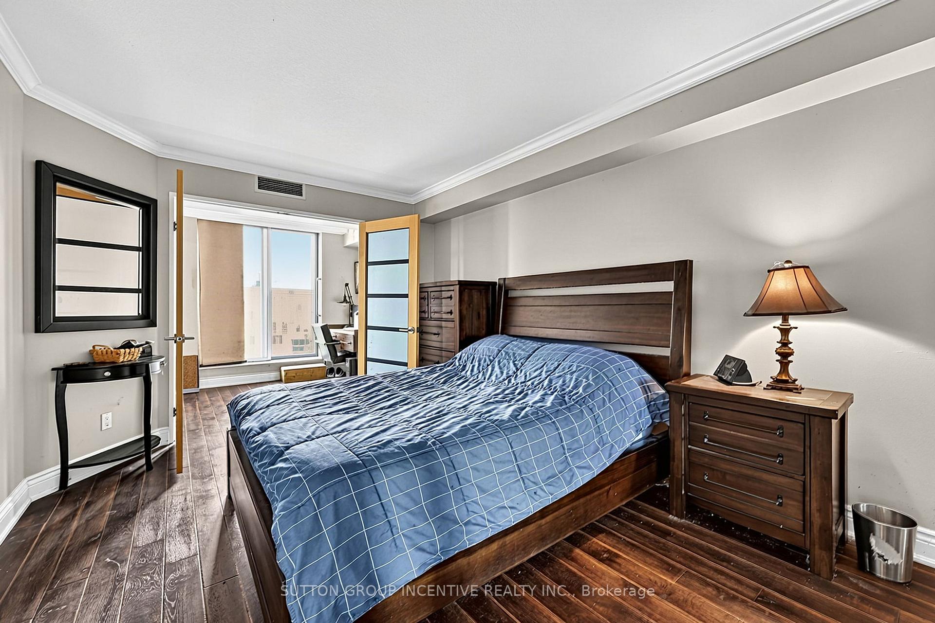 Photo 17 of Unit 304, 140 Dunlop Street E, Barrie, City Centre — HOMEH