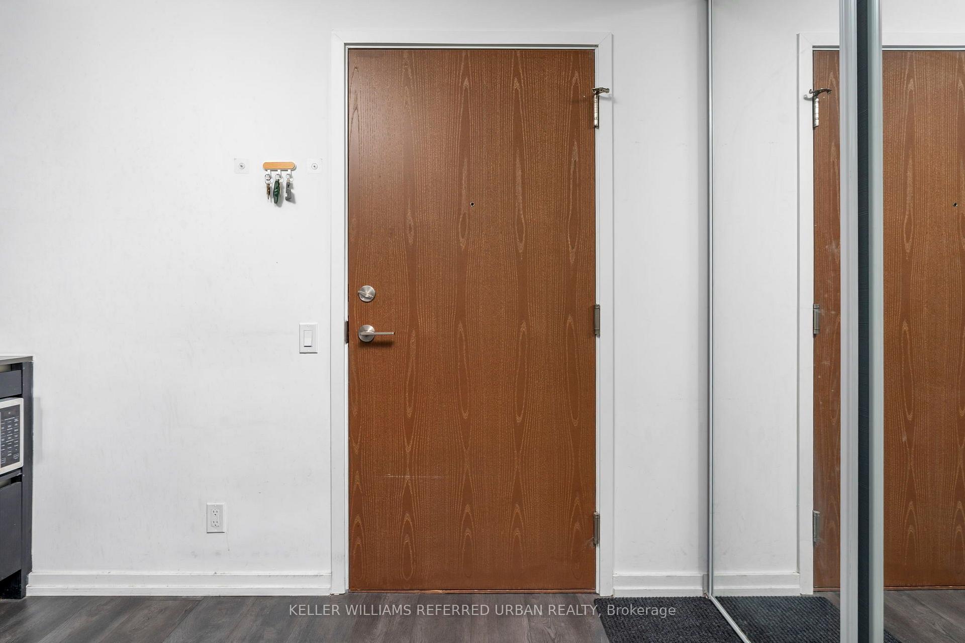 Photo 6 of Unit 4510, 7890 Jane Street, Vaughan, Vaughan Corporate Centre — HOMEH