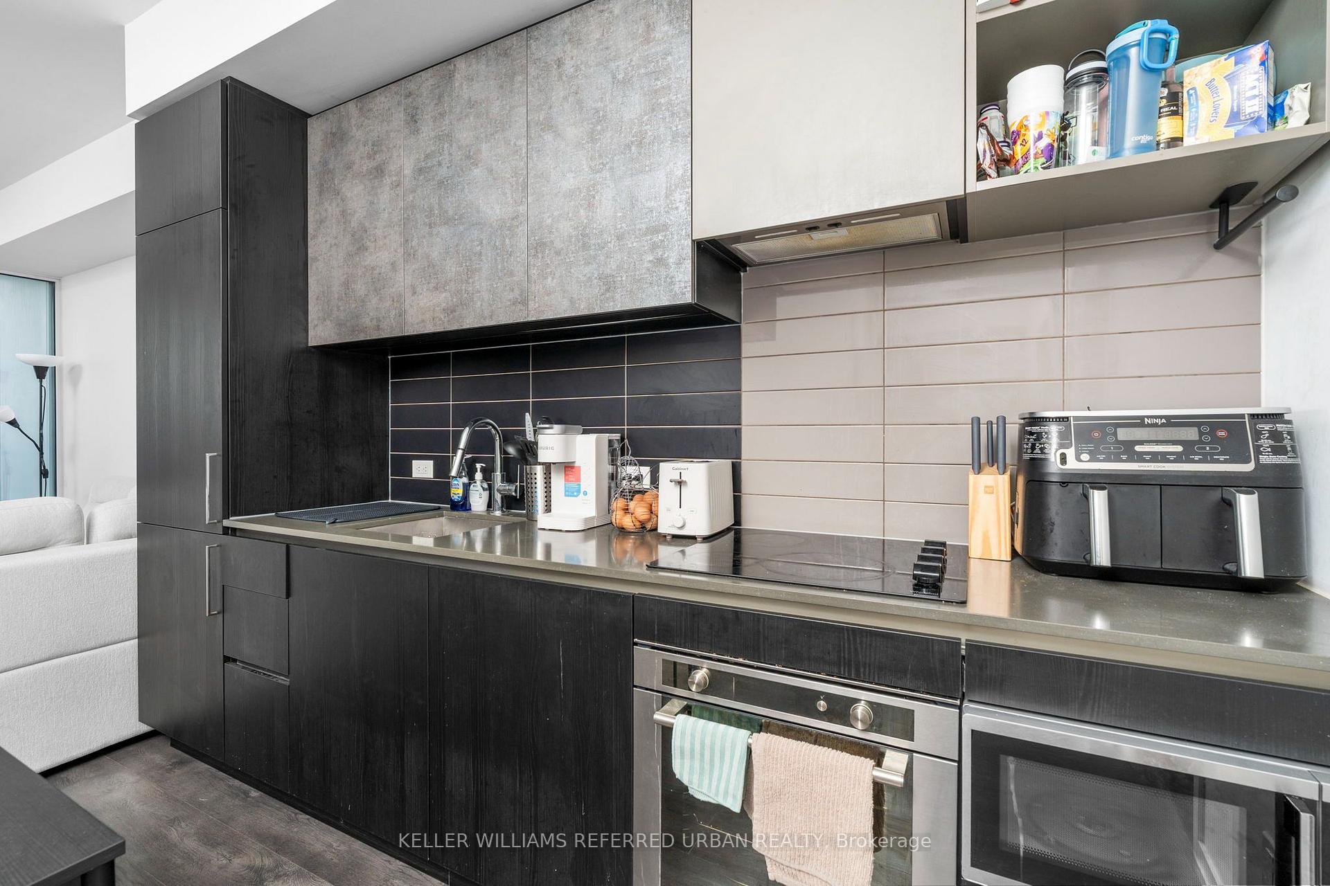 Photo 8 of Unit 4510, 7890 Jane Street, Vaughan, Vaughan Corporate Centre — HOMEH