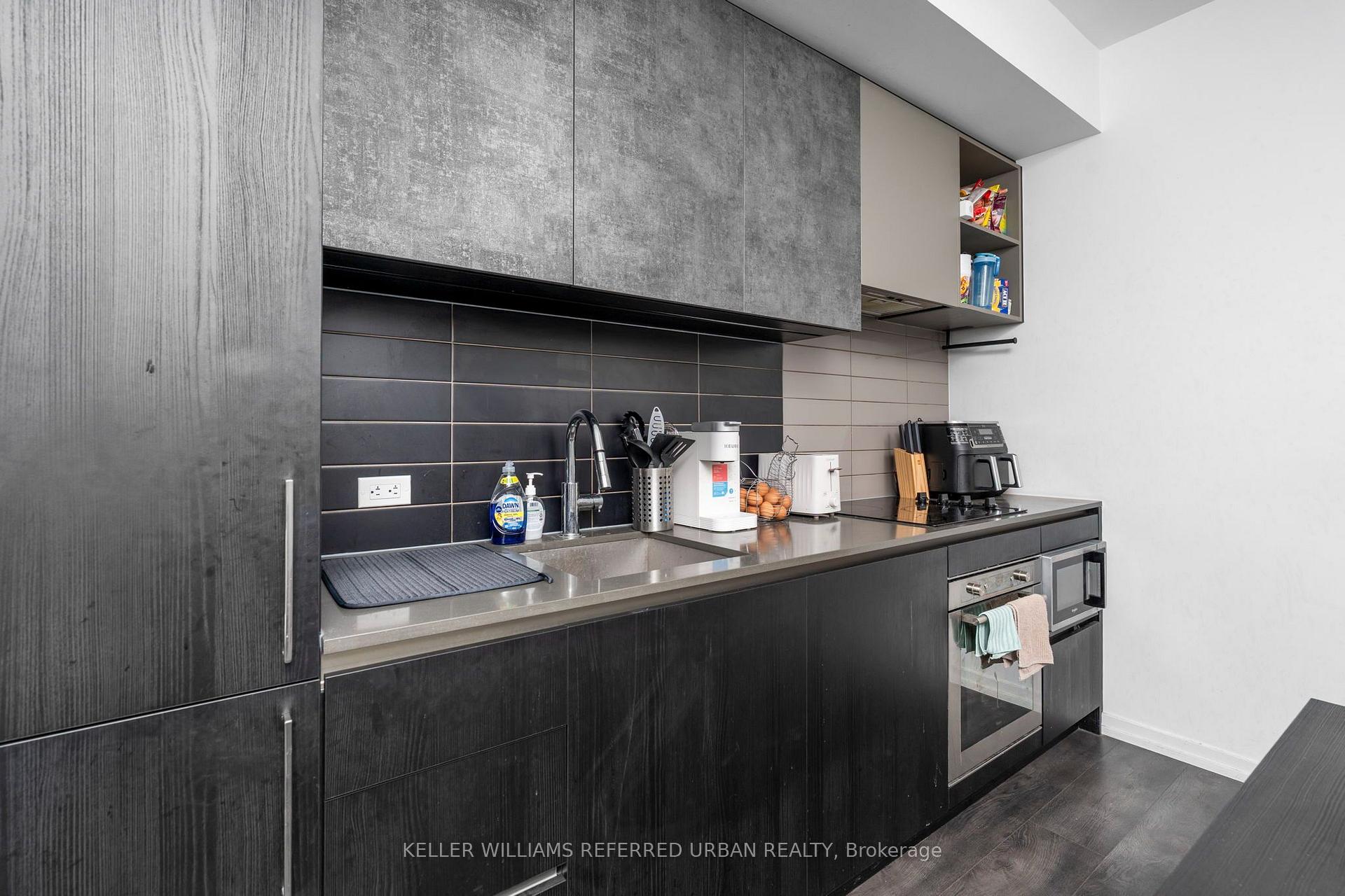 Photo 10 of Unit 4510, 7890 Jane Street, Vaughan, Vaughan Corporate Centre — HOMEH