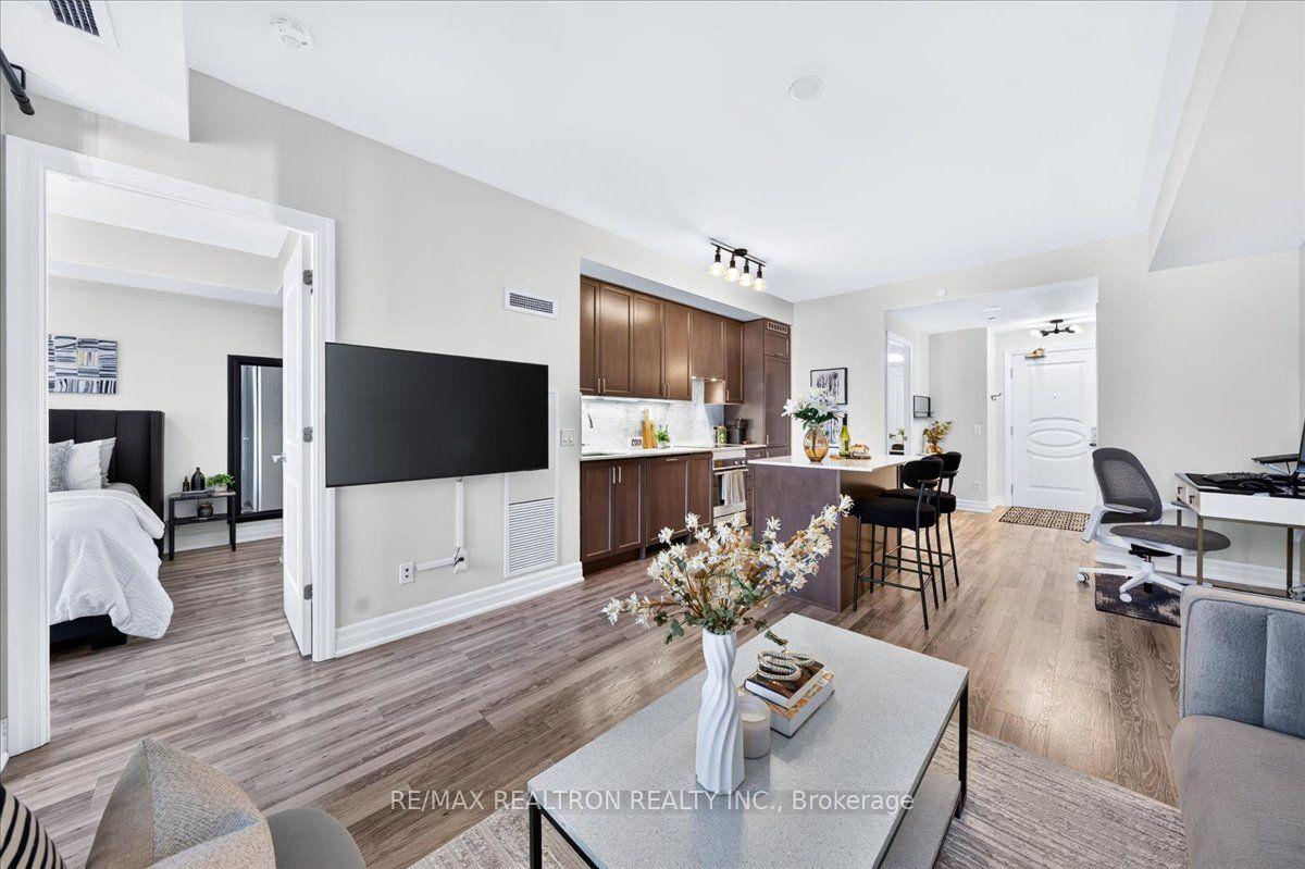 Photo 26 of Unit 802, 9075 Jane Street, Vaughan, Concord — HOMEH