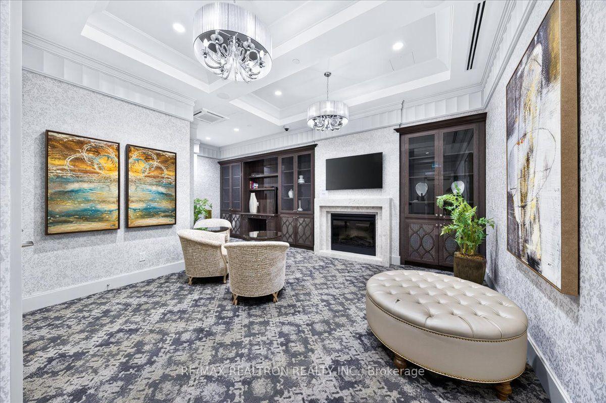 Photo 35 of Unit 802, 9075 Jane Street, Vaughan, Concord — HOMEH