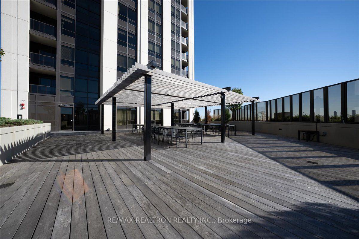 Photo 45 of Unit 802, 9075 Jane Street, Vaughan, Concord — HOMEH