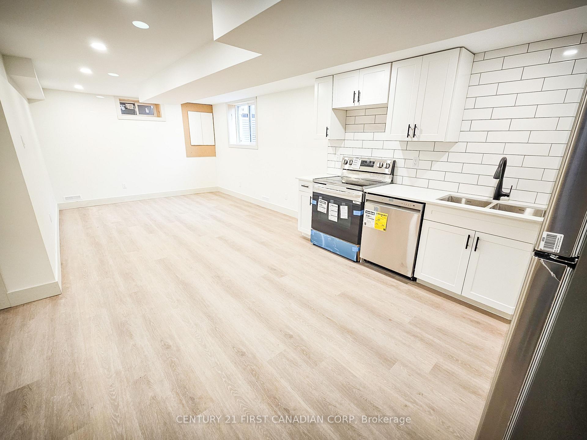 Photo 3 of Unit LOWER, 29 Ford Crescent, London, North K — HOMEH