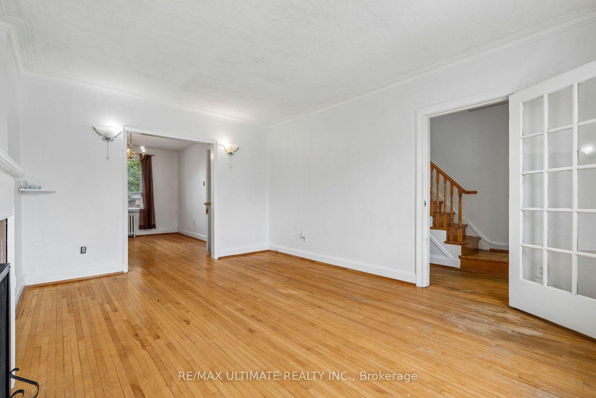 Photo 10 of 463 Oakwood Avenue, Toronto, Oakwood Village — HOMEH