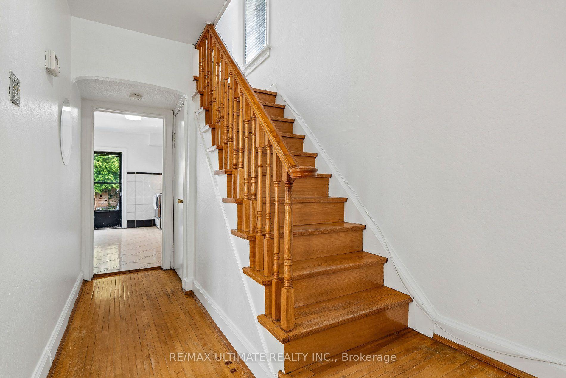 Photo 22 of 463 Oakwood Avenue, Toronto, Oakwood Village — HOMEH