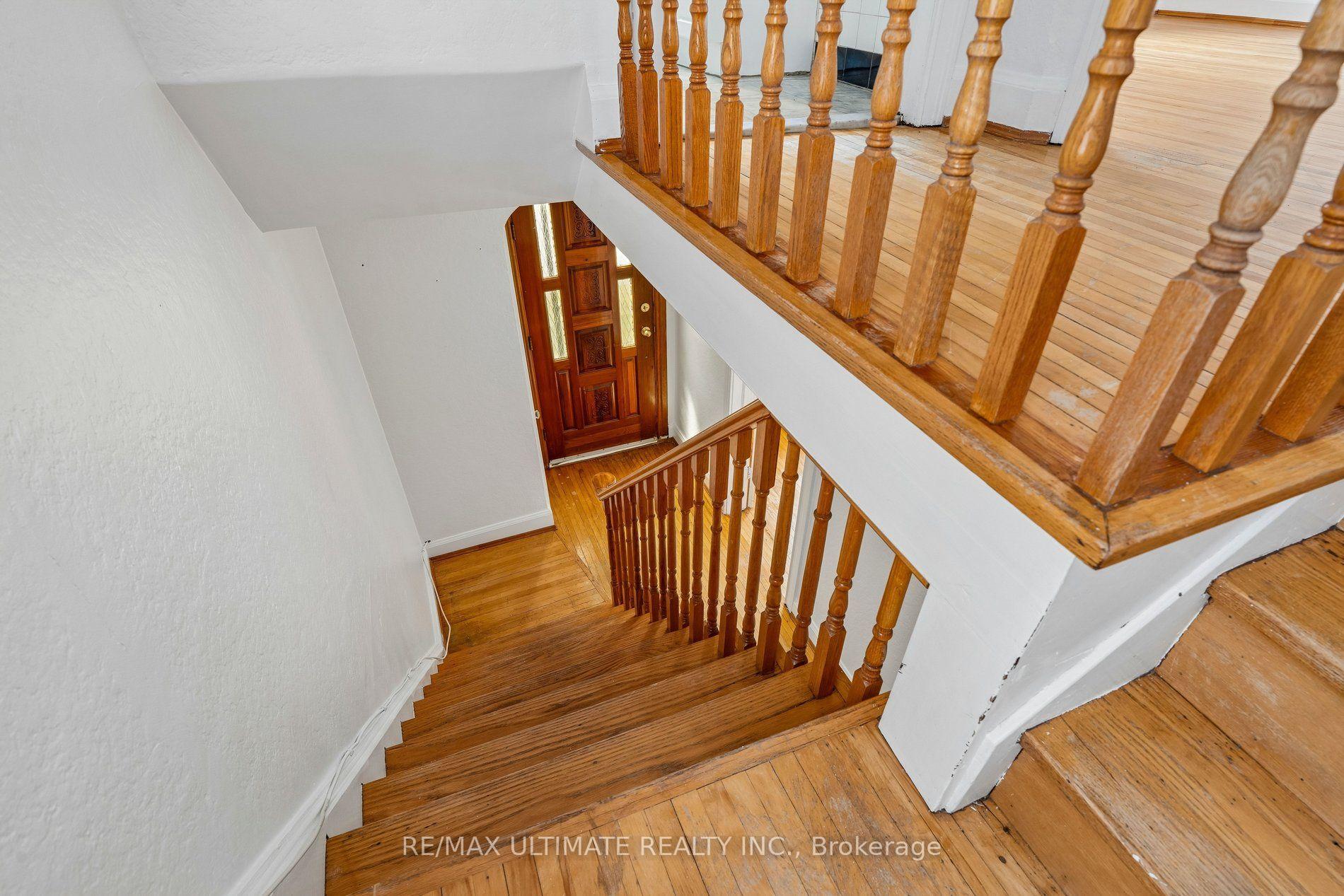 Photo 23 of 463 Oakwood Avenue, Toronto, Oakwood Village — HOMEH