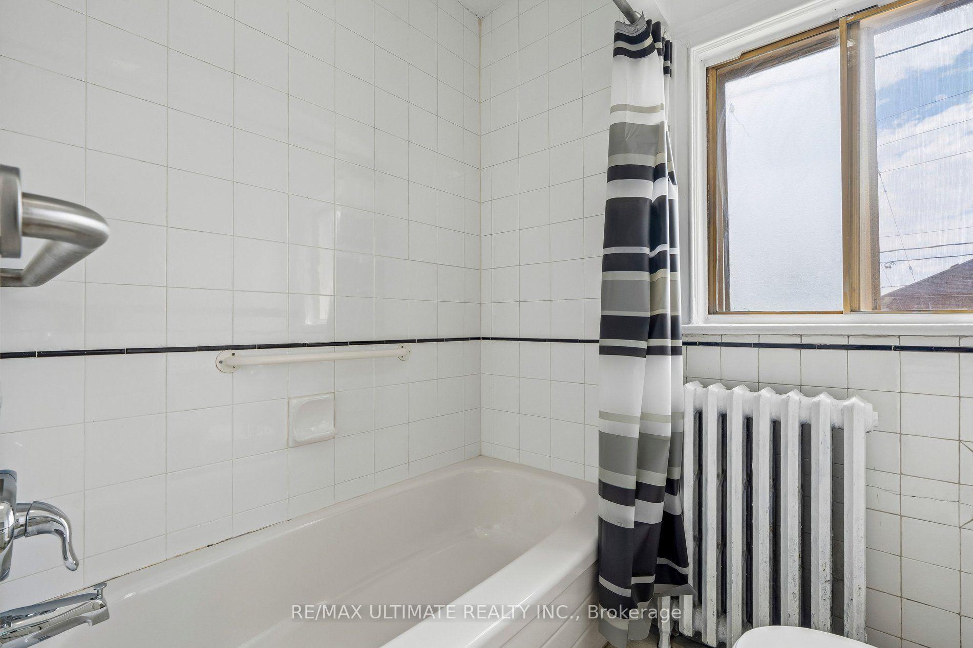 Photo 33 of 463 Oakwood Avenue, Toronto, Oakwood Village — HOMEH