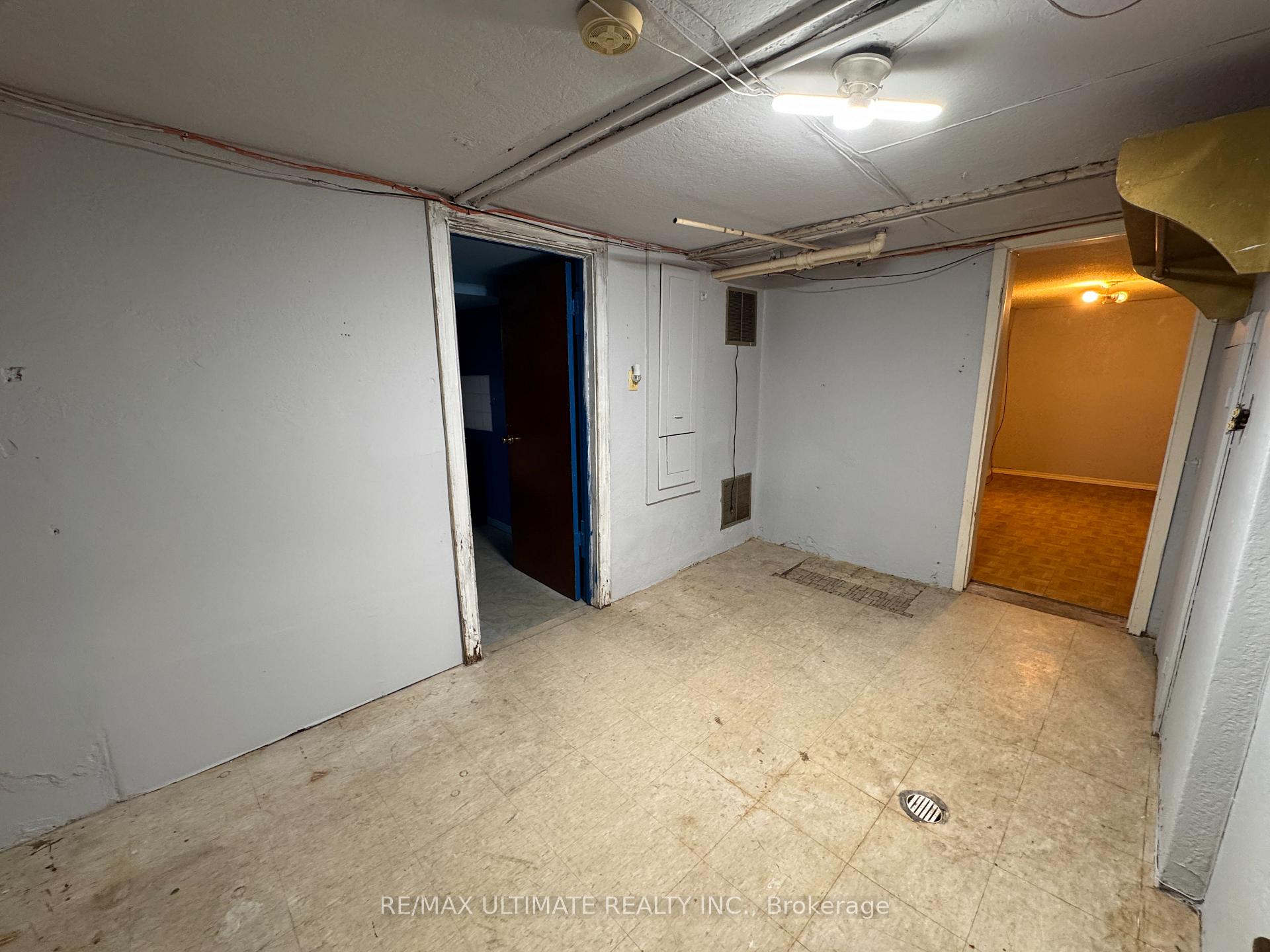 Photo 39 of 463 Oakwood Avenue, Toronto, Oakwood Village — HOMEH