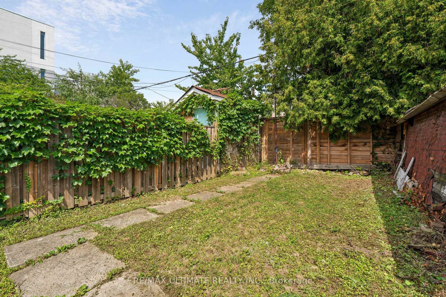 Photo 48 of 463 Oakwood Avenue, Toronto, Oakwood Village — HOMEH