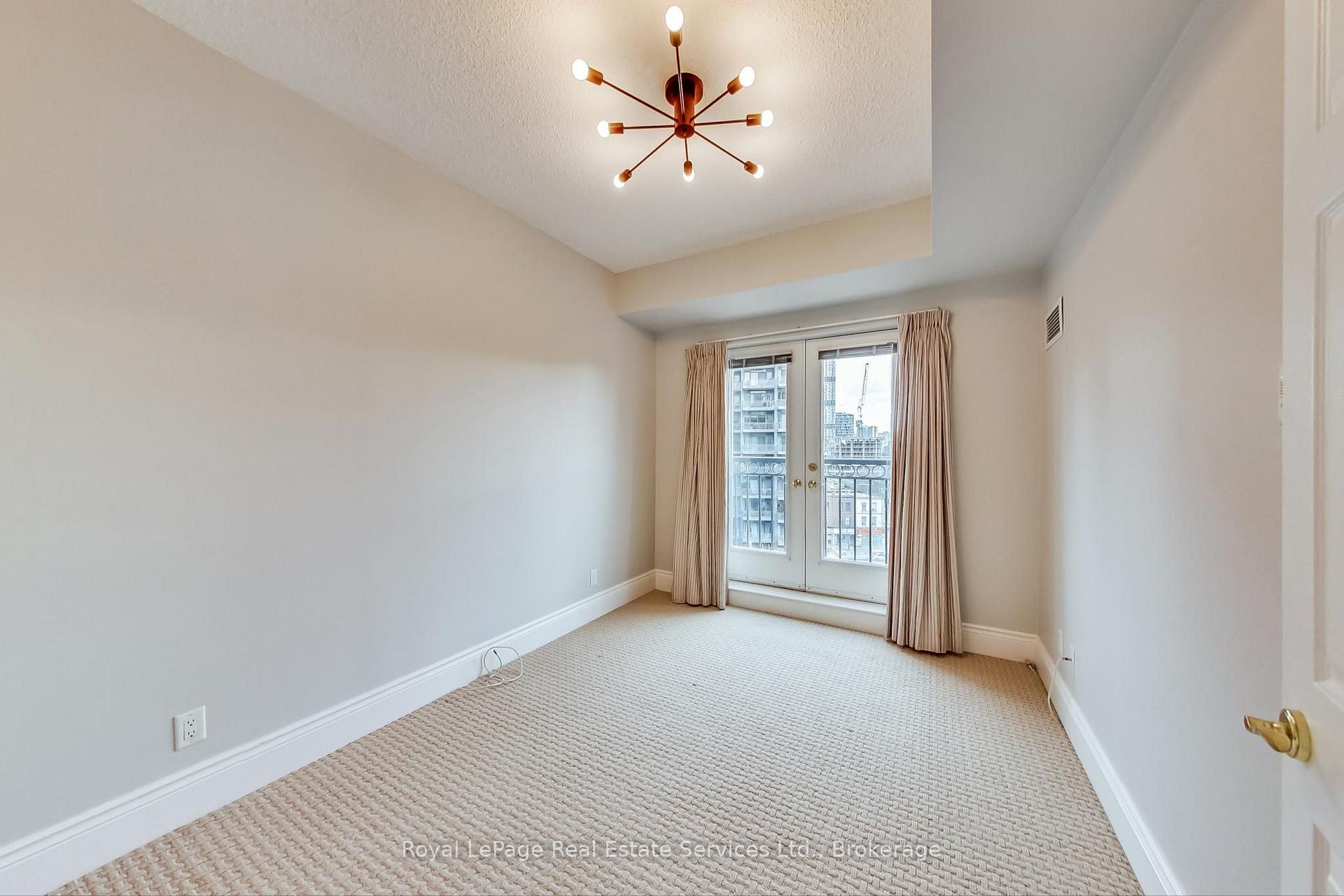 Photo 6 of Unit 808, 115 Richmond Street E, Toronto, Church-Yonge Corridor — HOMEH